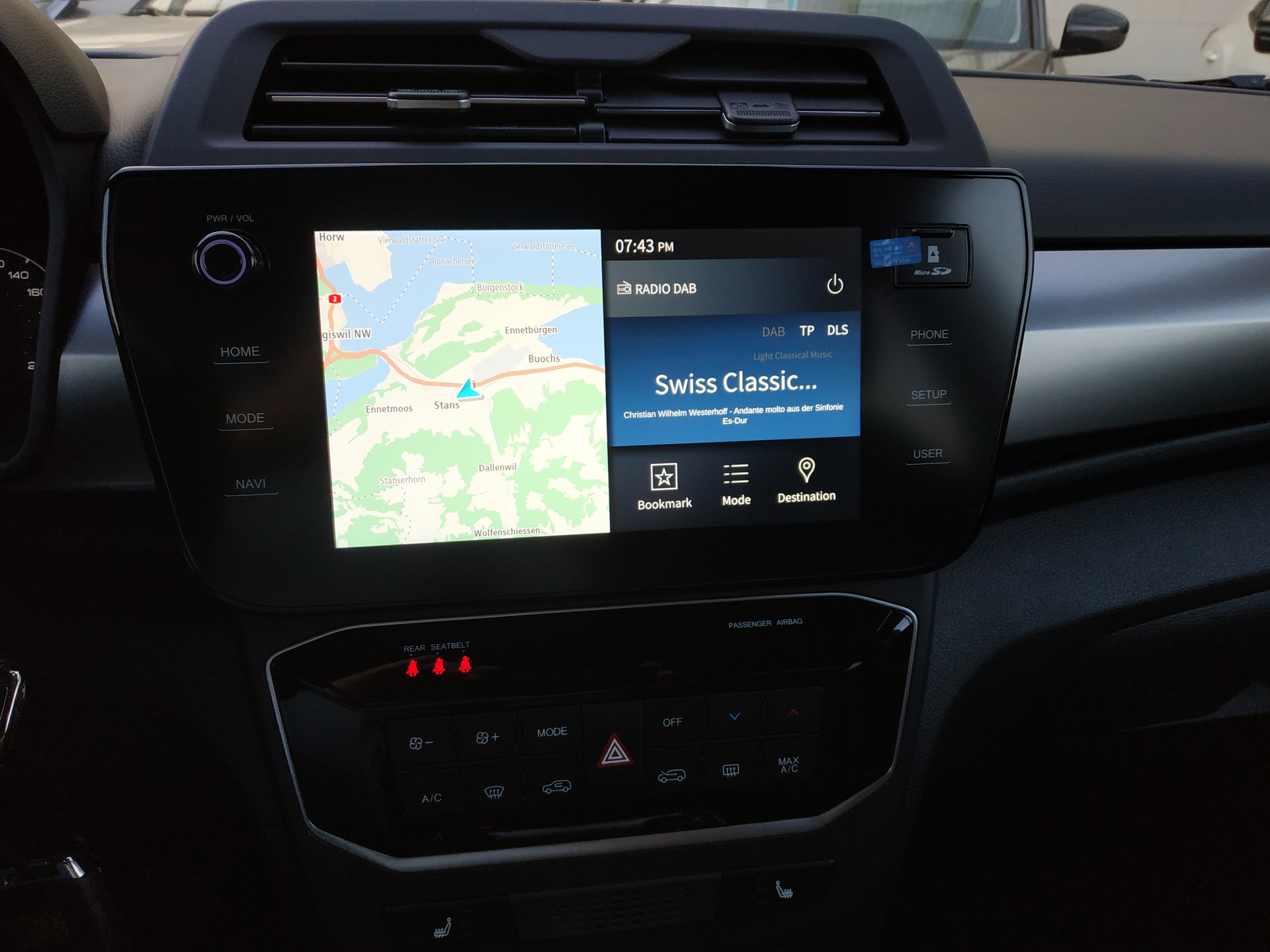 KGM-SsangYong Tivoli 1.5 T GDI Steel 4WD Automat-image-16