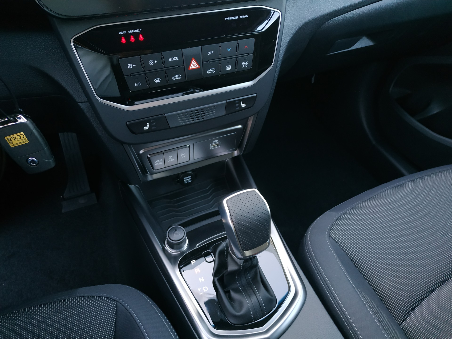 KGM-SsangYong Tivoli 1.5 T GDI Steel 4WD Automat-image-15