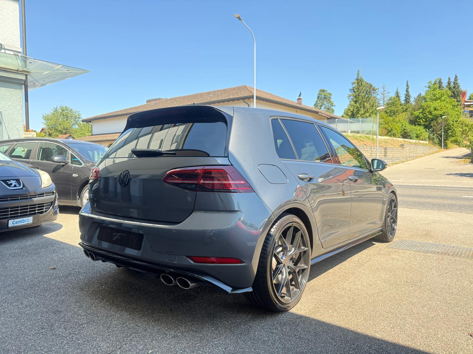 VW Golf 2.0 TSI R 4Motion DSG-image-4