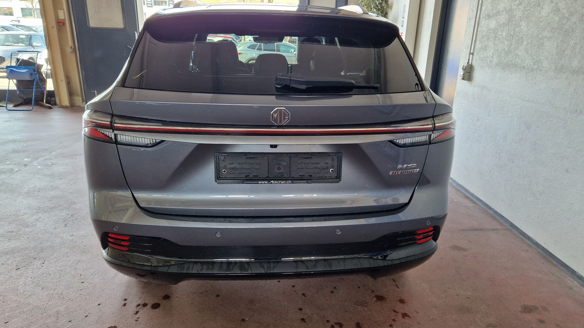 MG HS 1.5 T HEV Luxury-image-6