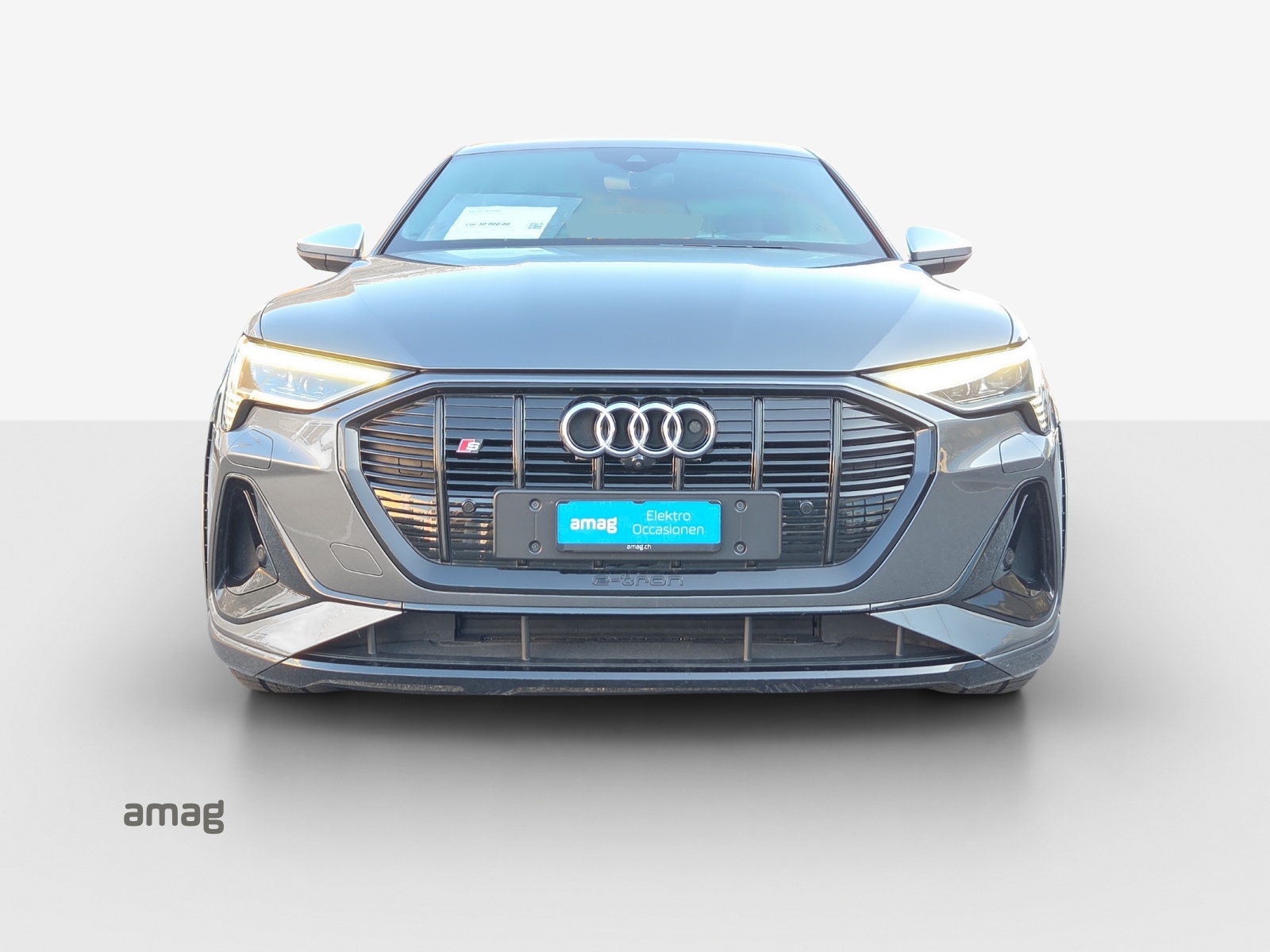 AUDI e-tron S Sportback quattro-image-7