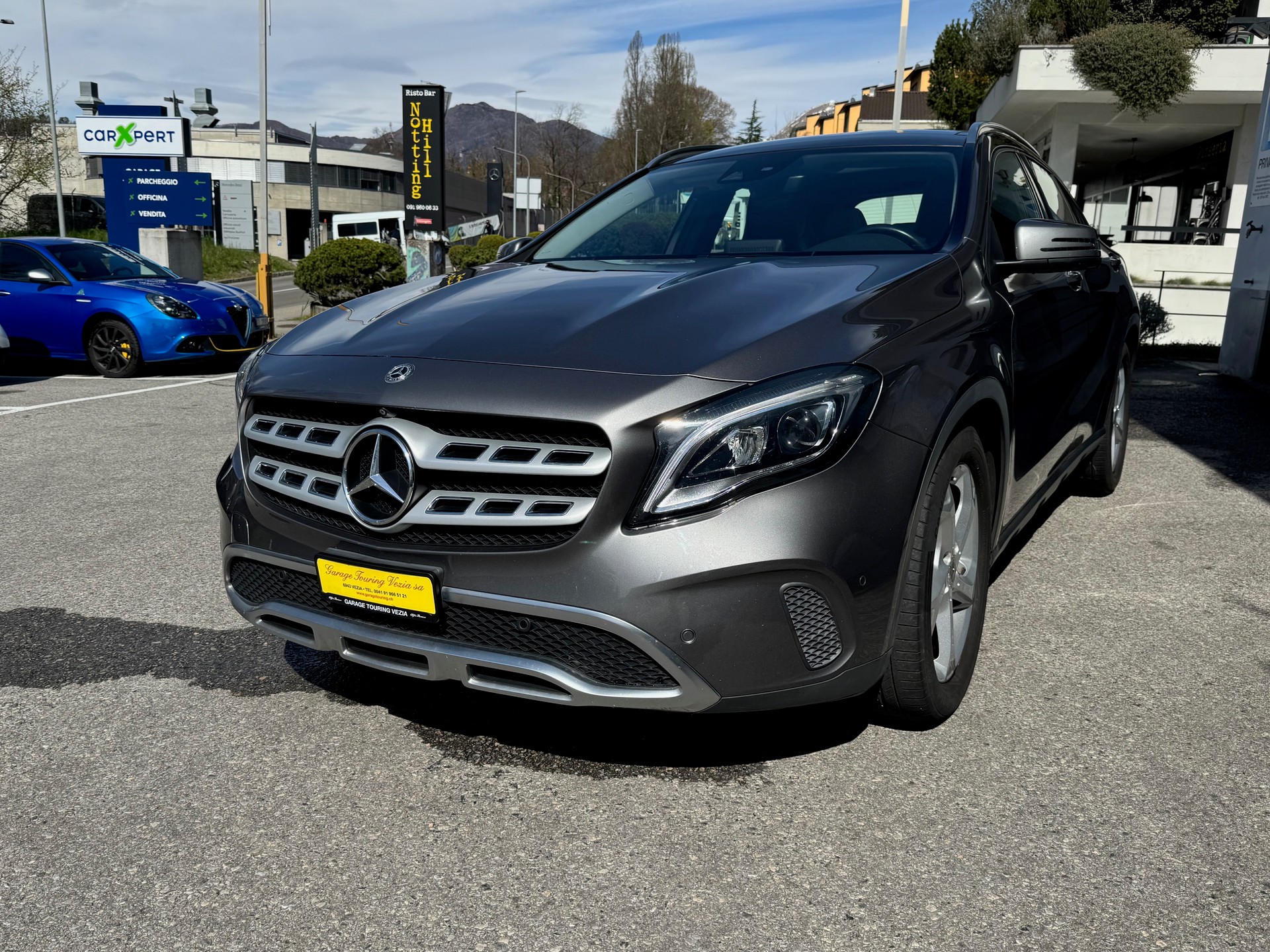 MERCEDES-BENZ GLA 220 d Style 4Matic 7G-DCT