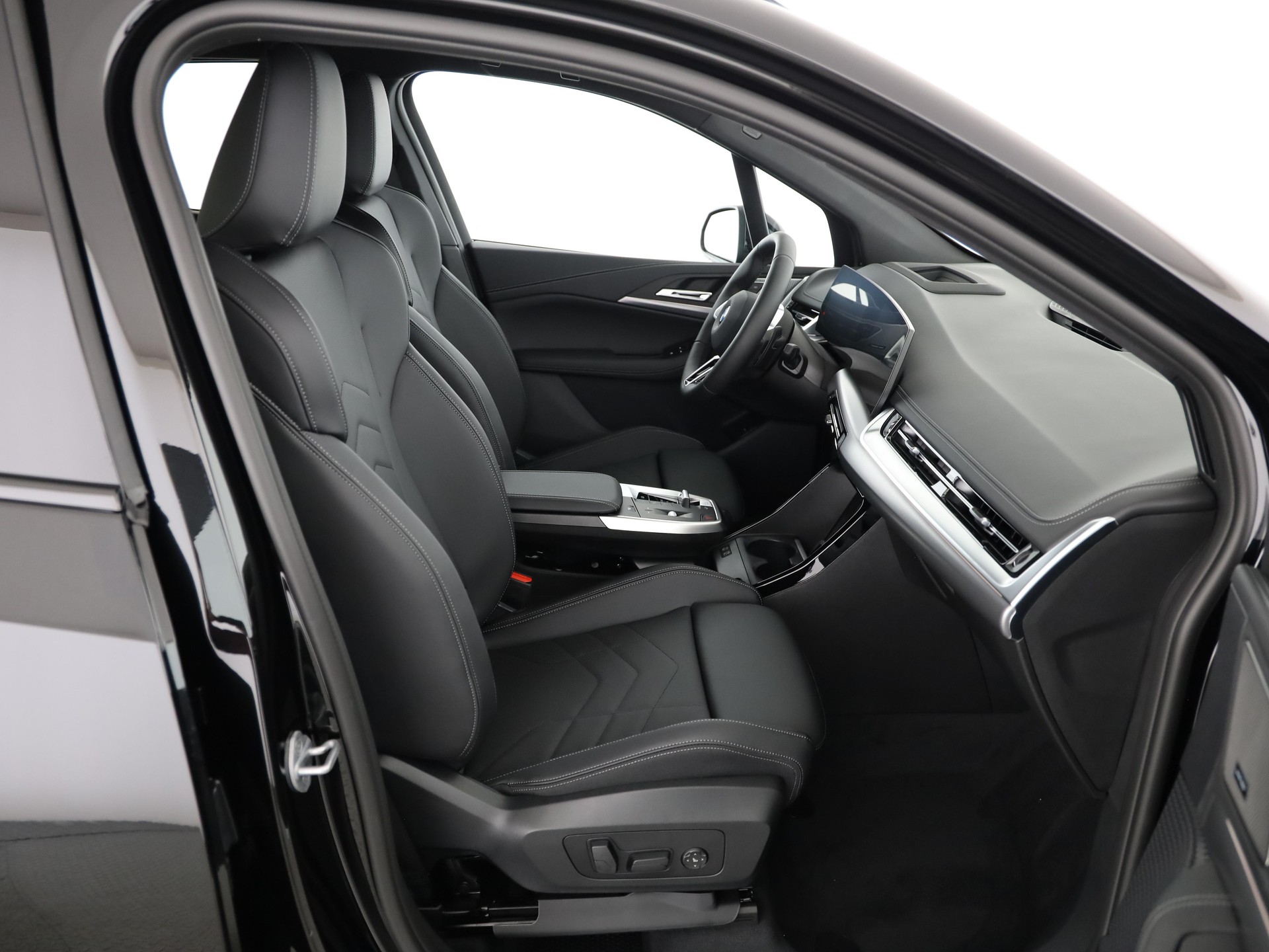 BMW 218d SDKG Active Tourer-image-15