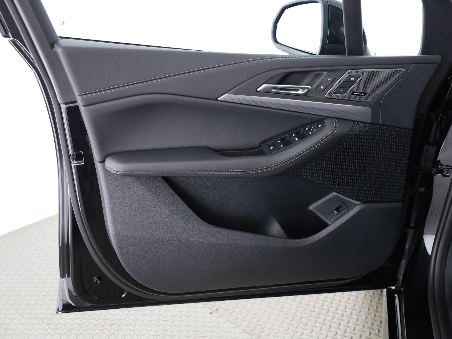 BMW 218d SDKG Active Tourer-image-10