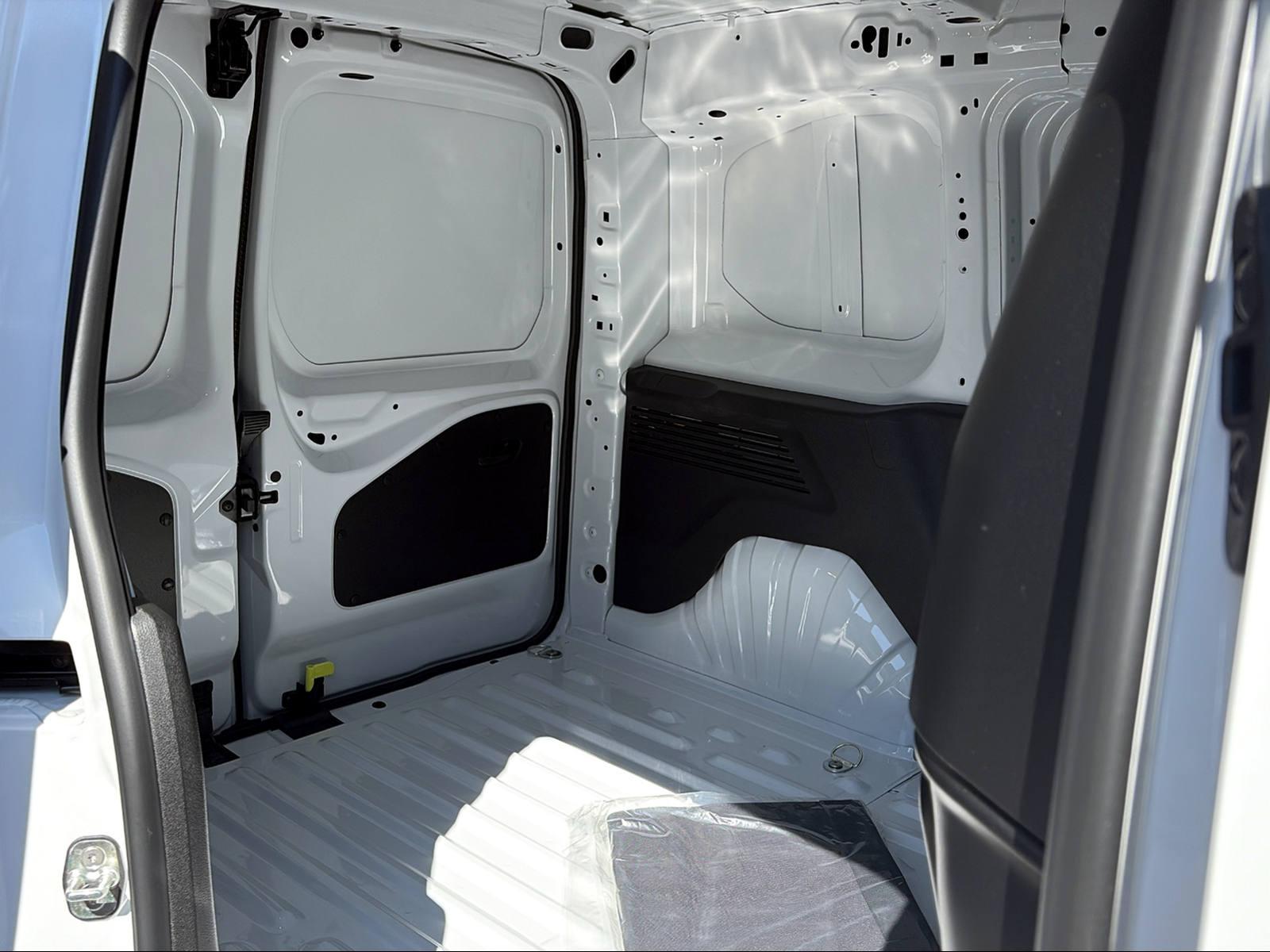TOYOTA PROACE CITY Van L1 1.2 Active-image-8