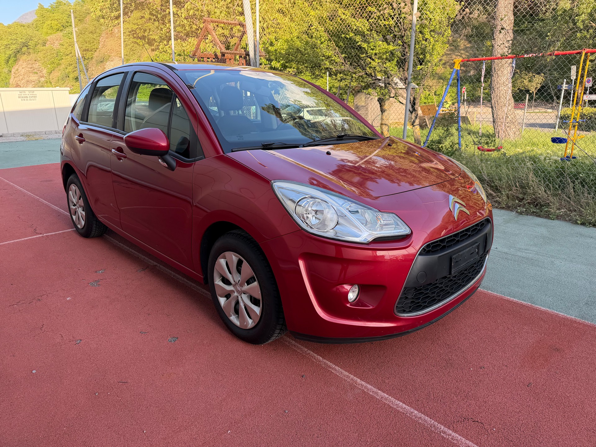 CITROEN C3 1.4i 16V Swiss Style-image-1