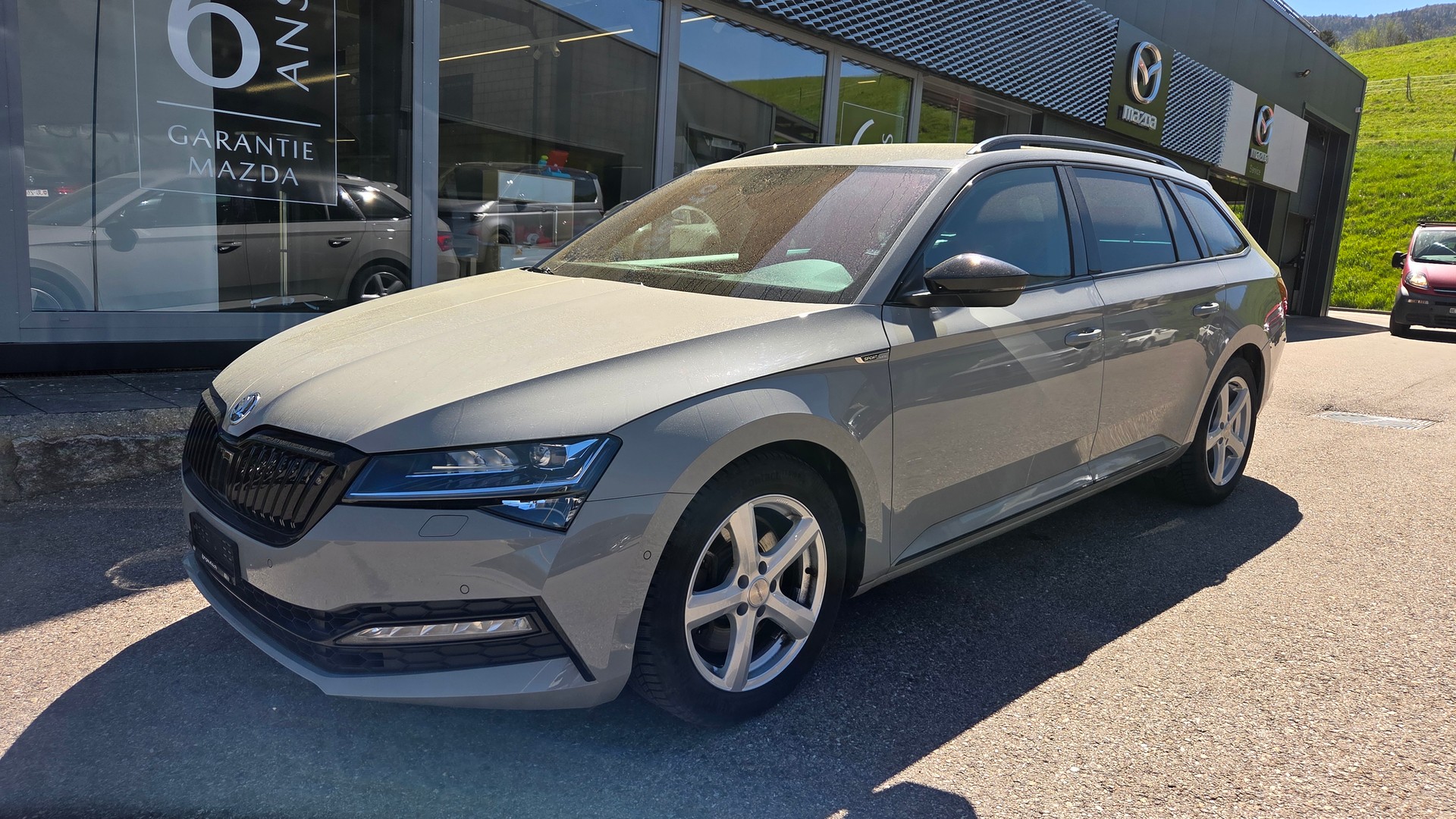 SKODA Superb Combi 2.0 TSI SportLine 4x4 DSG-image-1