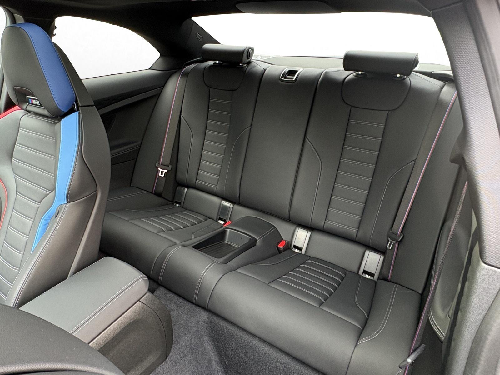 BMW M2 Coupé-image-13