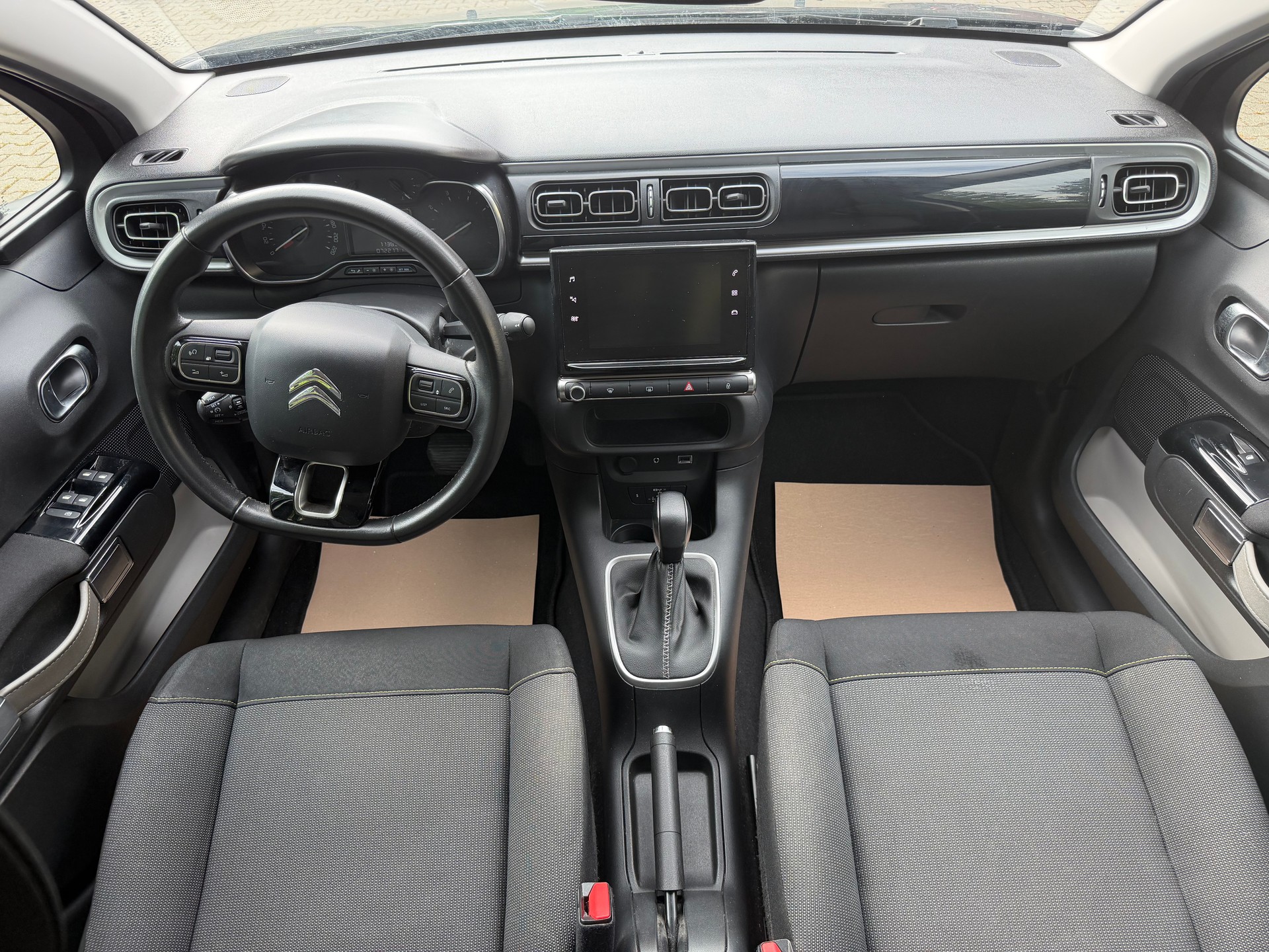 CITROEN C3 1.2i PureTech Feel EAT-image-7