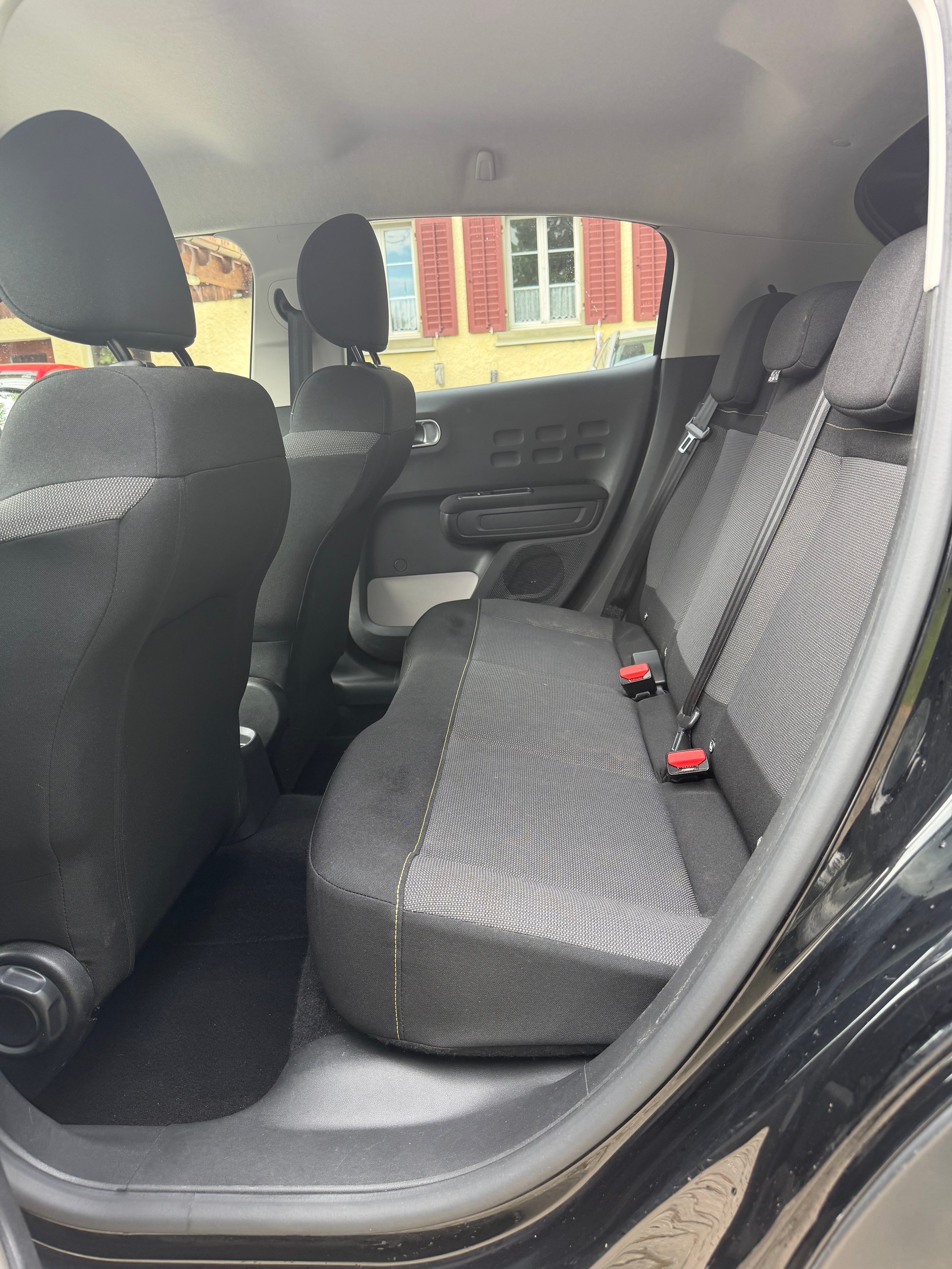 CITROEN C3 1.2i PureTech Feel EAT-image-6