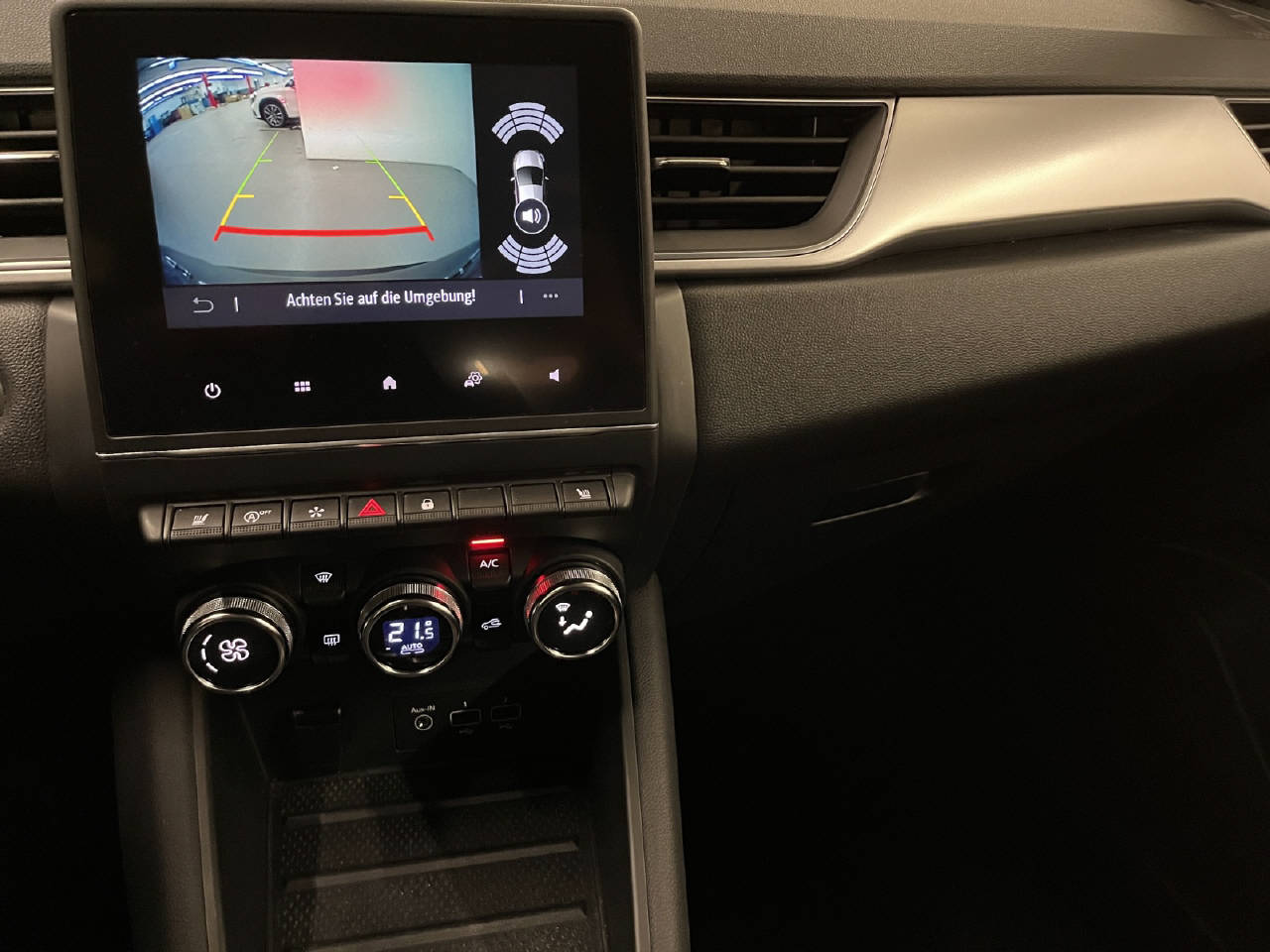 RENAULT Captur 1.3 TCe 140 techno EDC-image-7