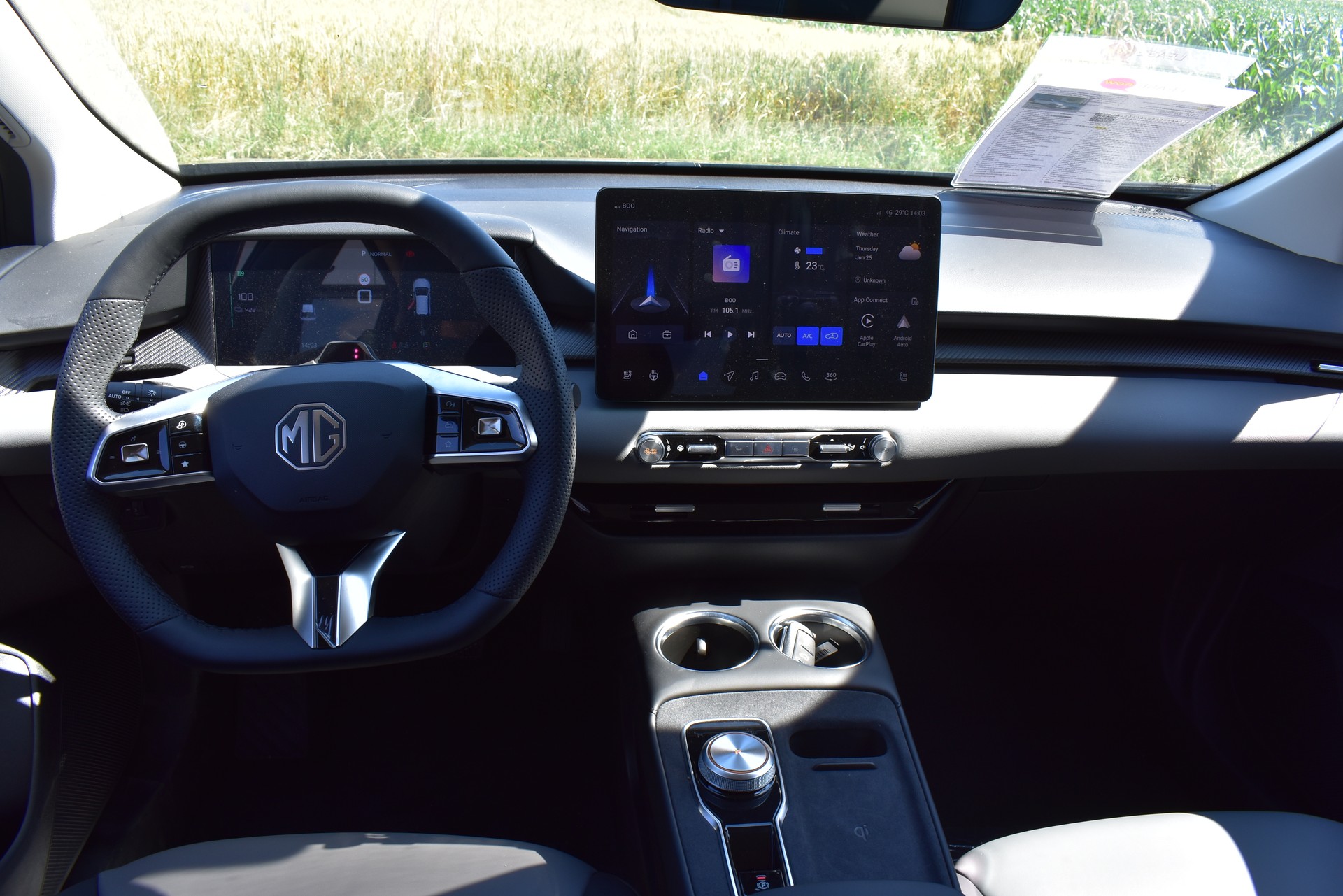 MG 4 EV 64kWh Premium-image-10