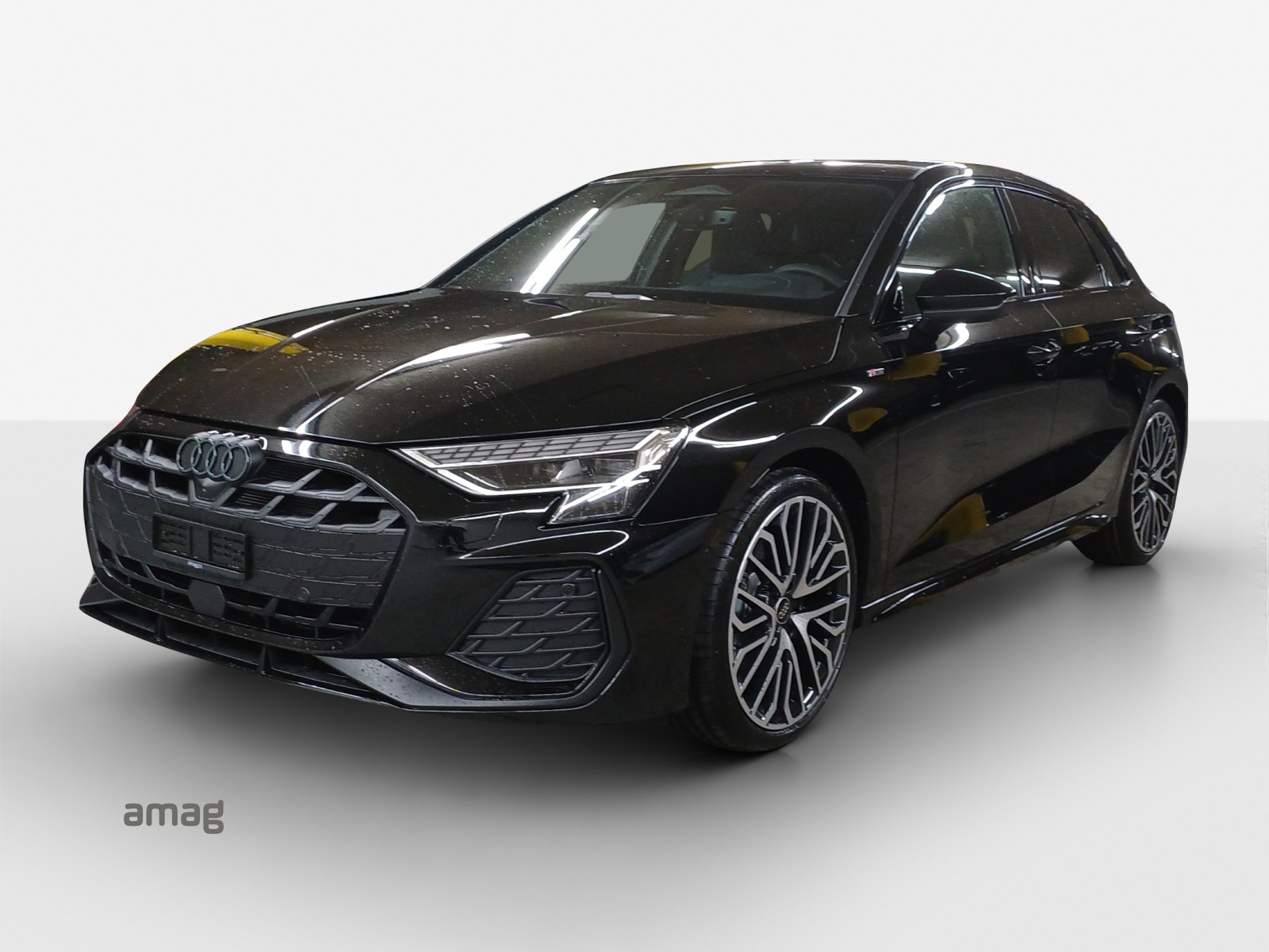 AUDI A3 Sportback TFSI 110 kW S line S tronic-image-0