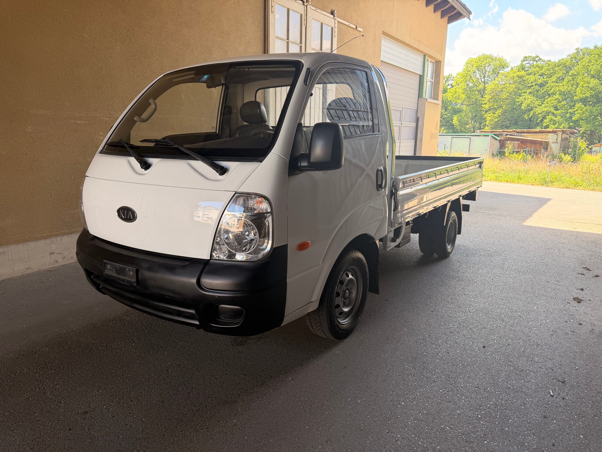 KIA K2900 CRDi-image-2