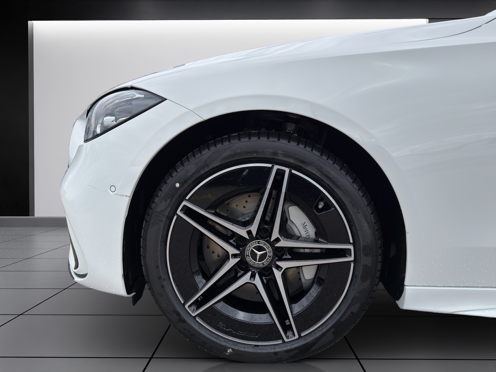 MERCEDES-BENZ C 220 d T 4 Matic Swiss Star-image-4