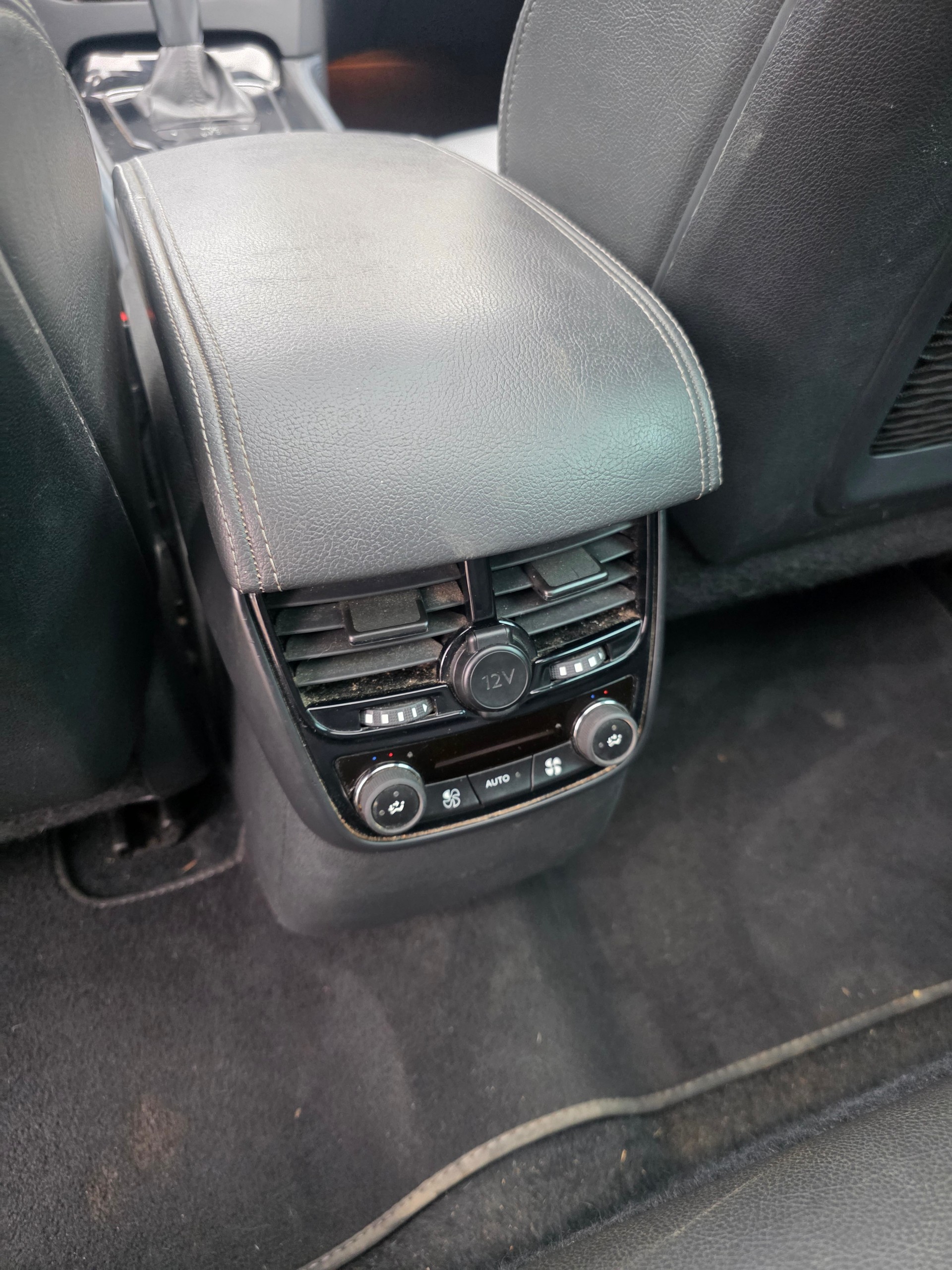 PEUGEOT 508 SW 2.0 BlueHDi EAT6-image-13