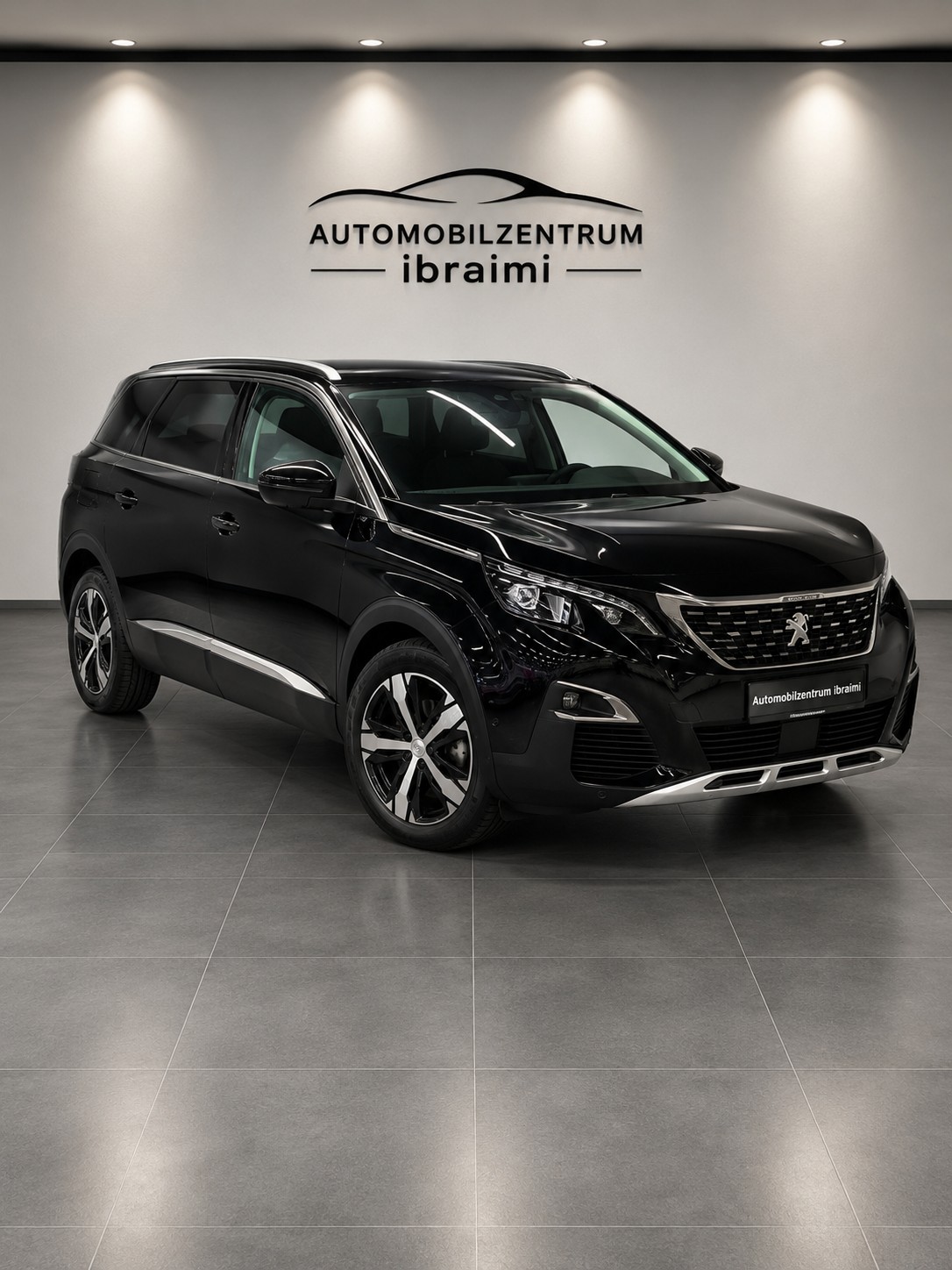 PEUGEOT 5008 1.2 Pure Tech Allure EAT