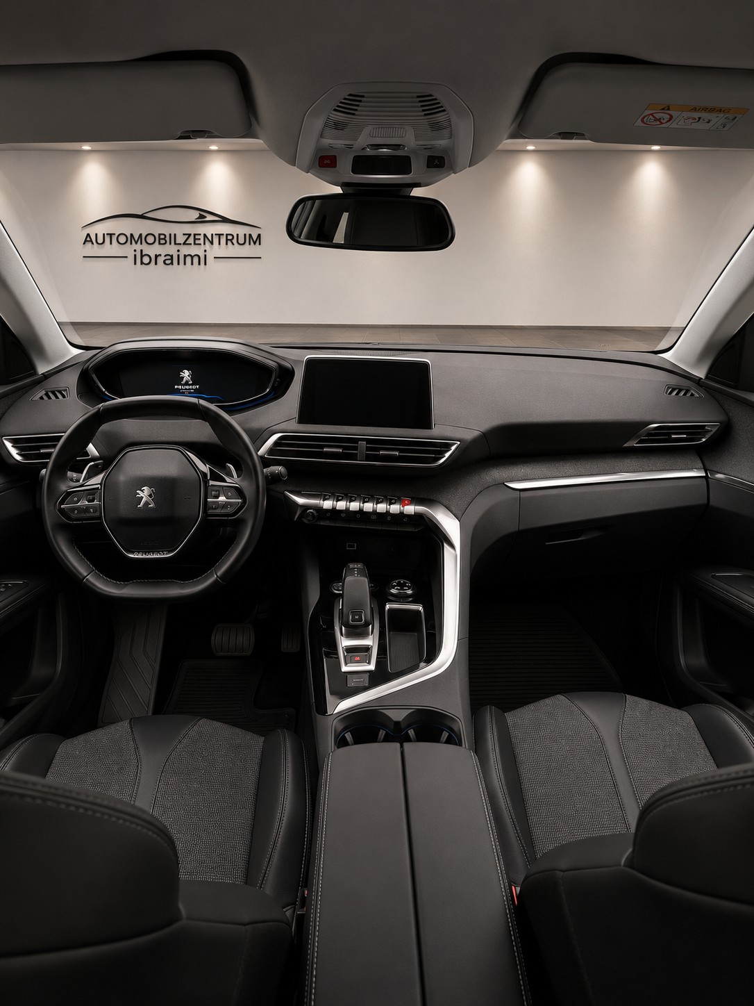 PEUGEOT 5008 1.2 Pure Tech Allure EAT-image-8
