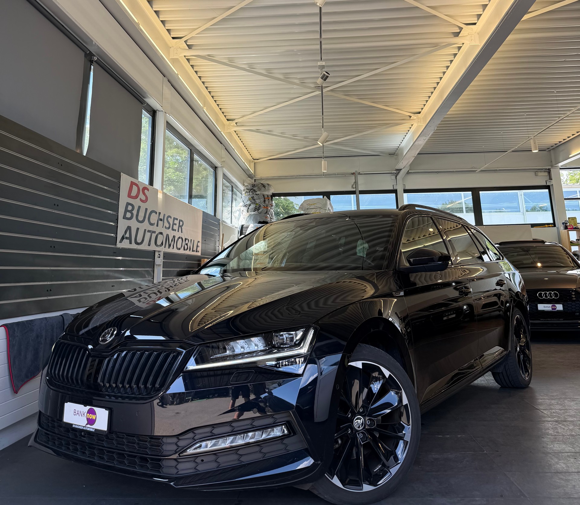 SKODA Superb Combi 2.0 TDI 200 SportLine 4x4 DSG