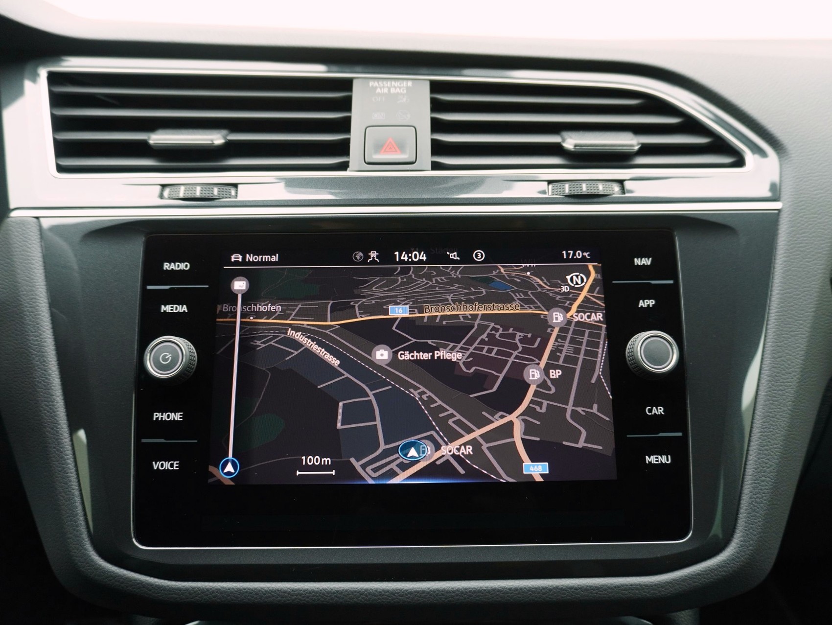 VW Tiguan 2.0 TDI DSG R-Line 4Motion-image-19