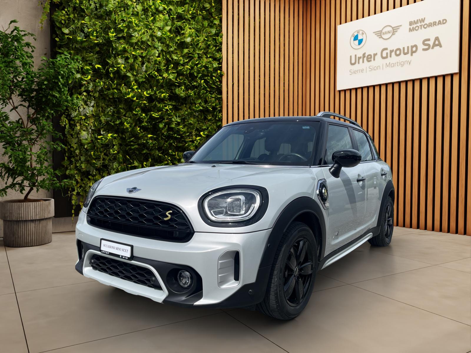 MINI Countryman Cooper SE ALL4 PHEV Steptronic (CH)-image-0