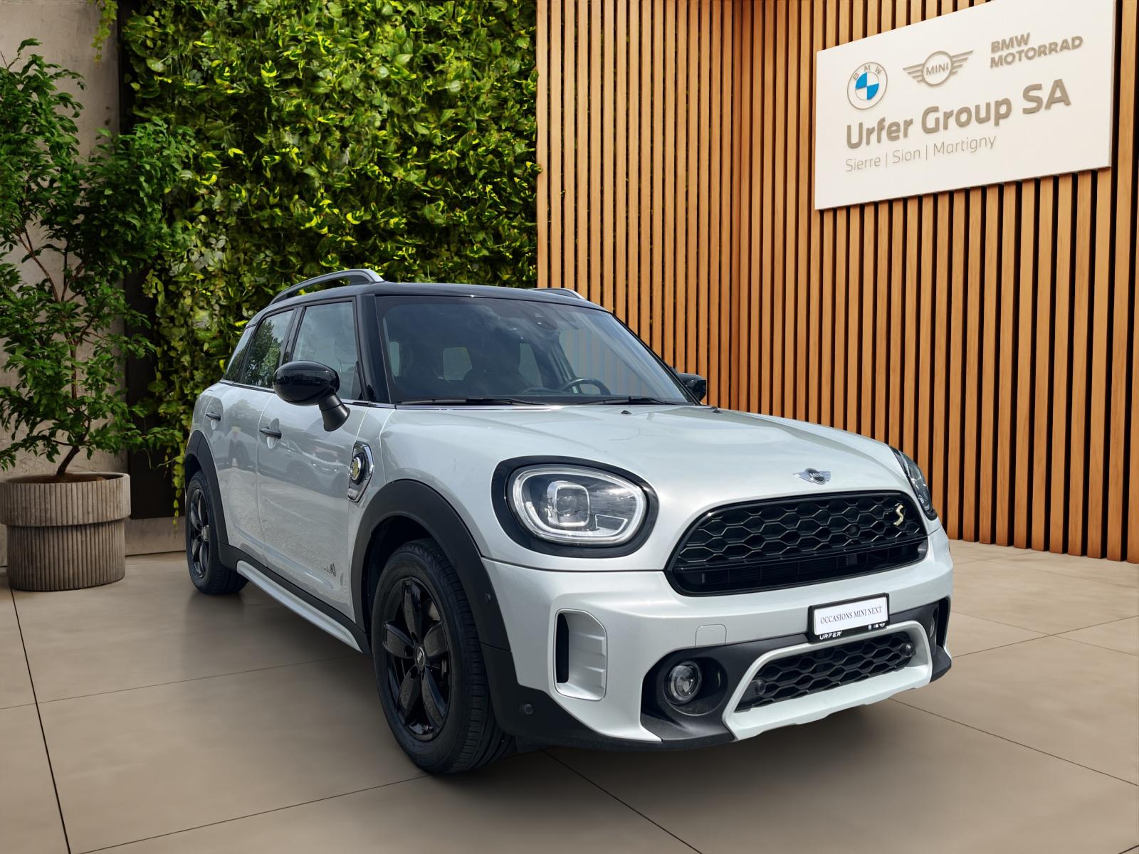 MINI Countryman Cooper SE ALL4 PHEV Steptronic (CH)-image-6