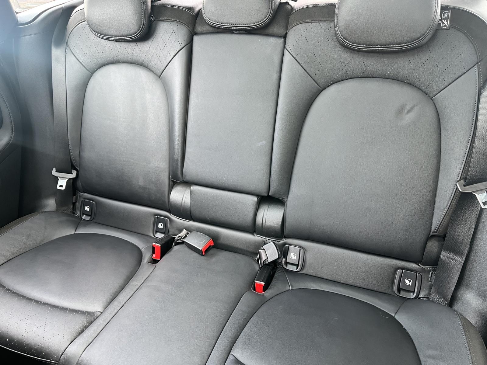 MINI Countryman Cooper SE ALL4 PHEV Steptronic (CH)-image-19