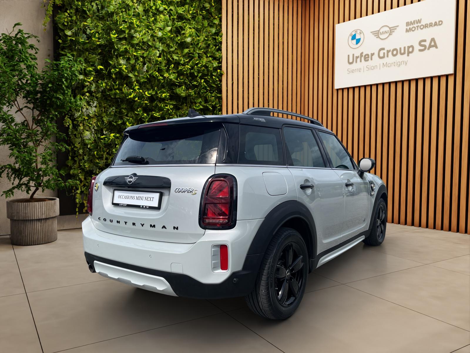 MINI Countryman Cooper SE ALL4 PHEV Steptronic (CH)-image-5