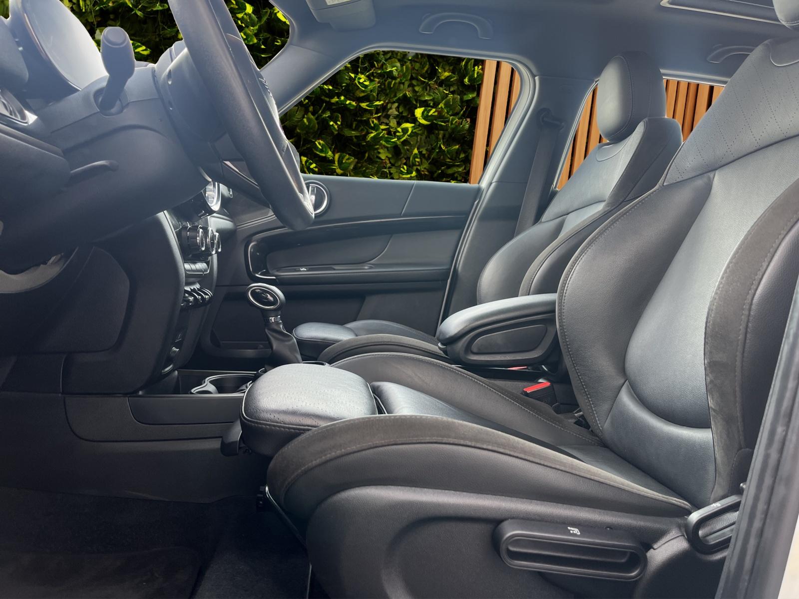 MINI Countryman Cooper SE ALL4 PHEV Steptronic (CH)-image-9