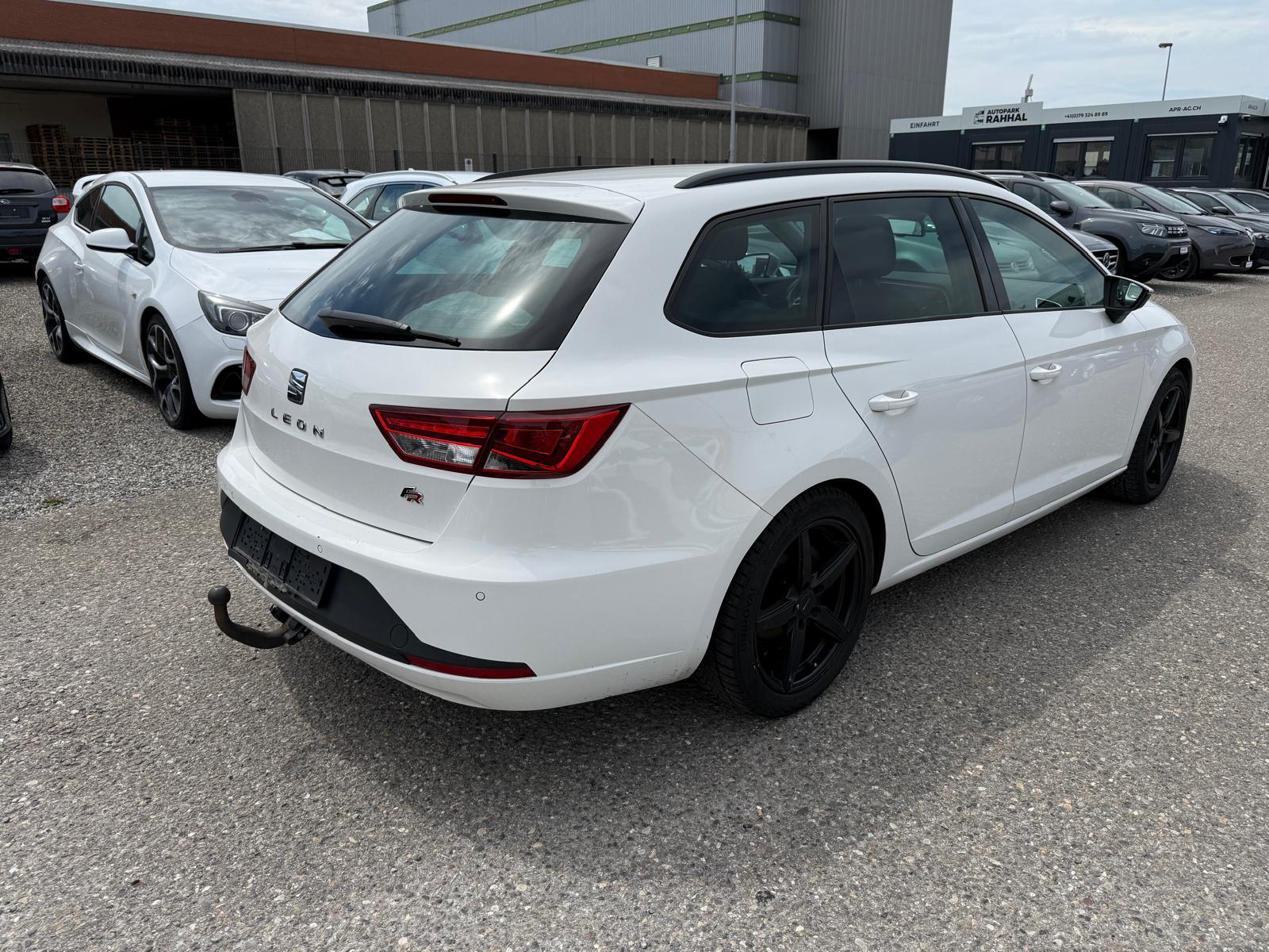 SEAT Leon ST 1.4 TSI 150 ACT FR DSG-image-5