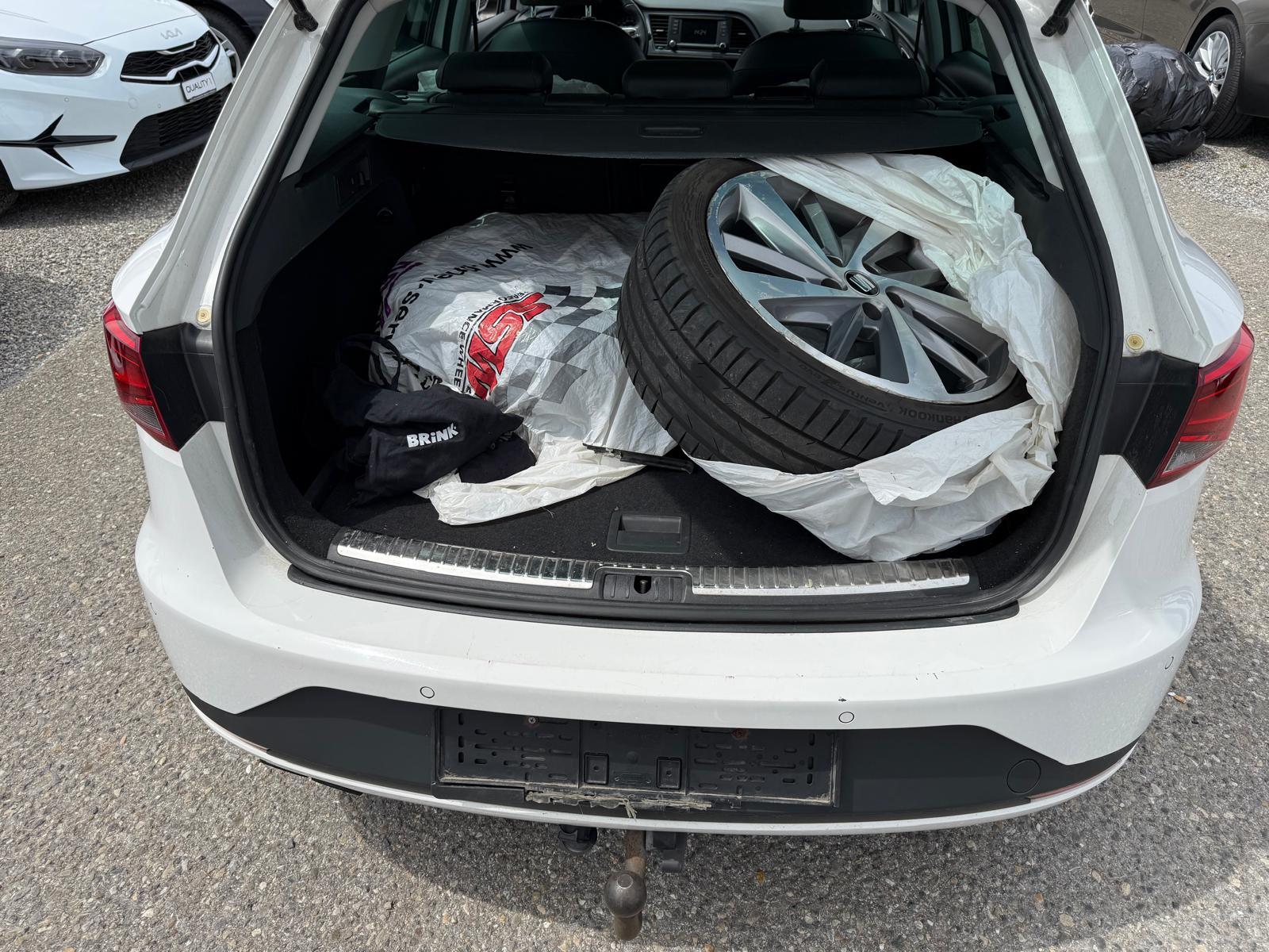 SEAT Leon ST 1.4 TSI 150 ACT FR DSG-image-13