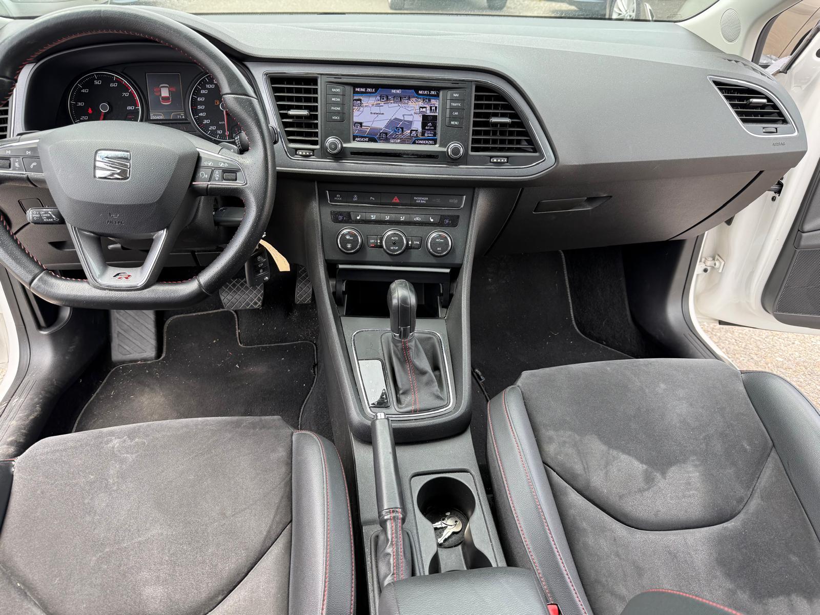 SEAT Leon ST 1.4 TSI 150 ACT FR DSG-image-9