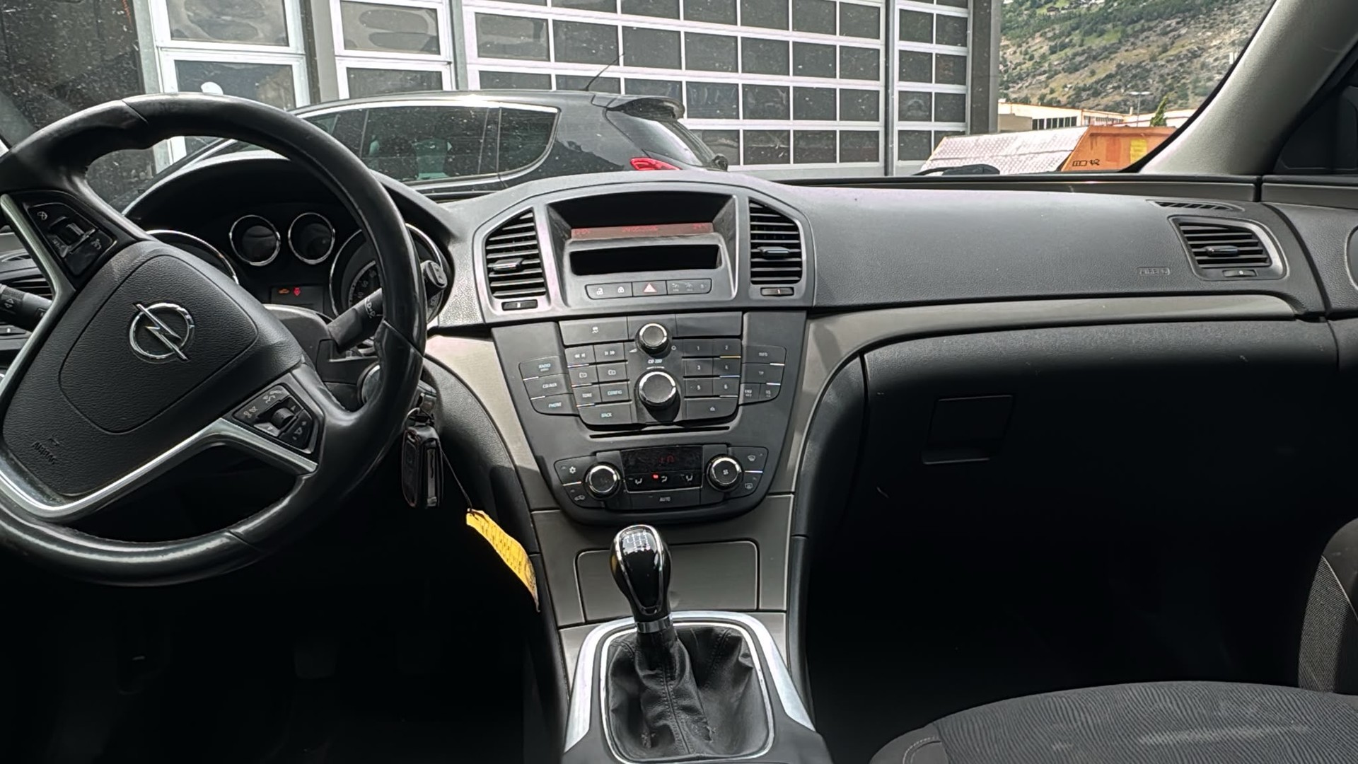 OPEL Insignia Sports Tourer 2.0 CDTI-image-6