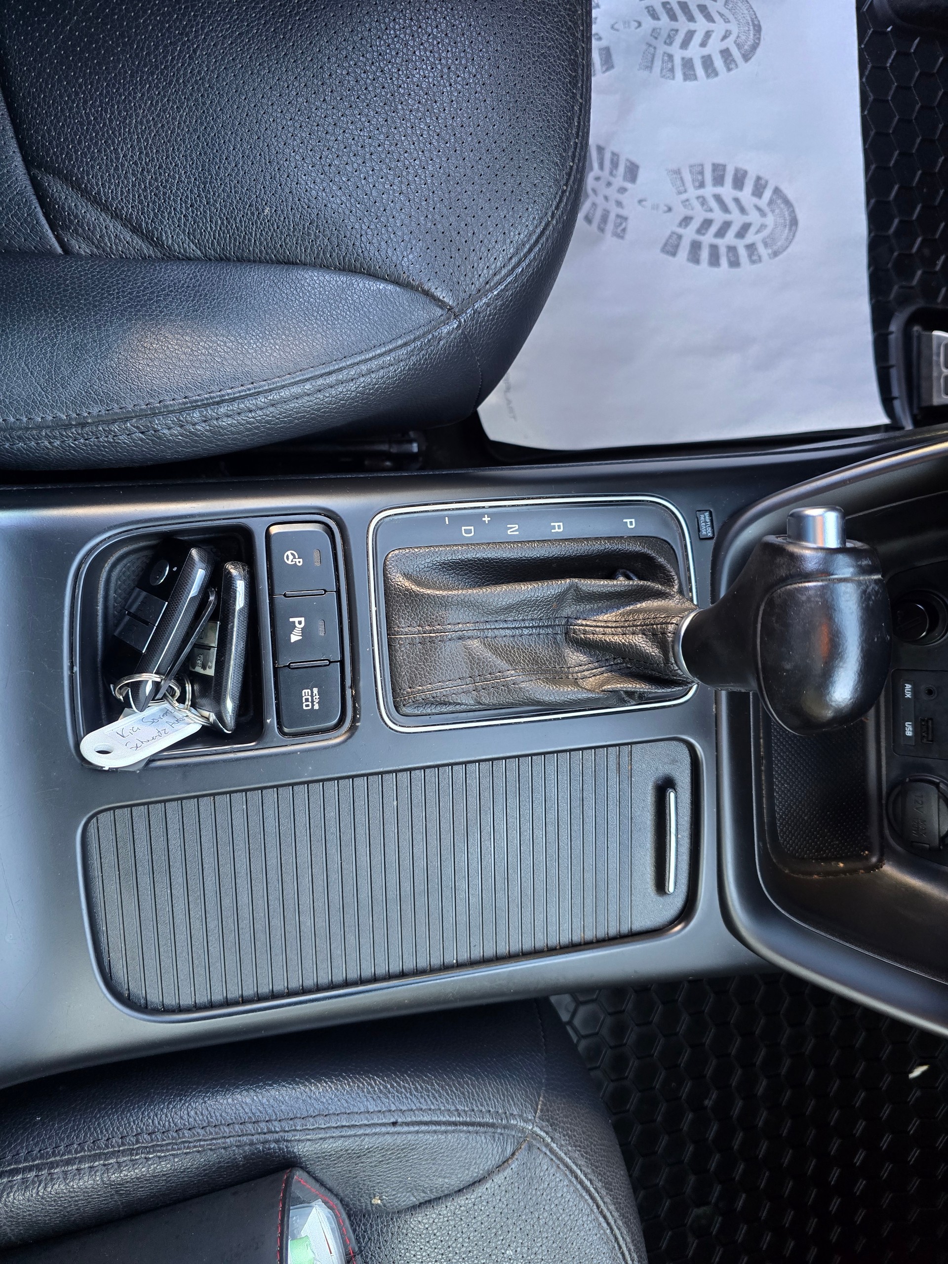 KIA Sorento 2.2 CRDI Style Automatic-image-23