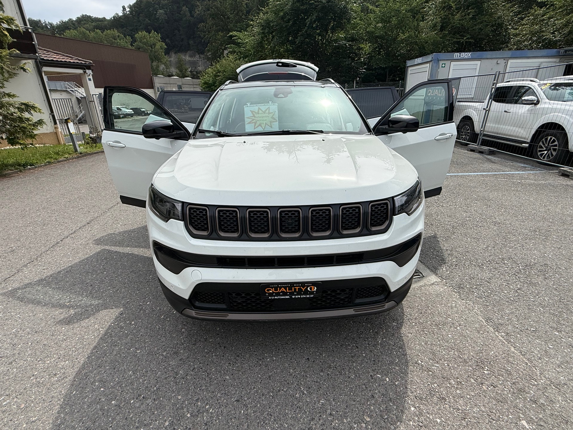 JEEP Compass 1.3 T PHEV Swiss Limited Sky AWD-image-13
