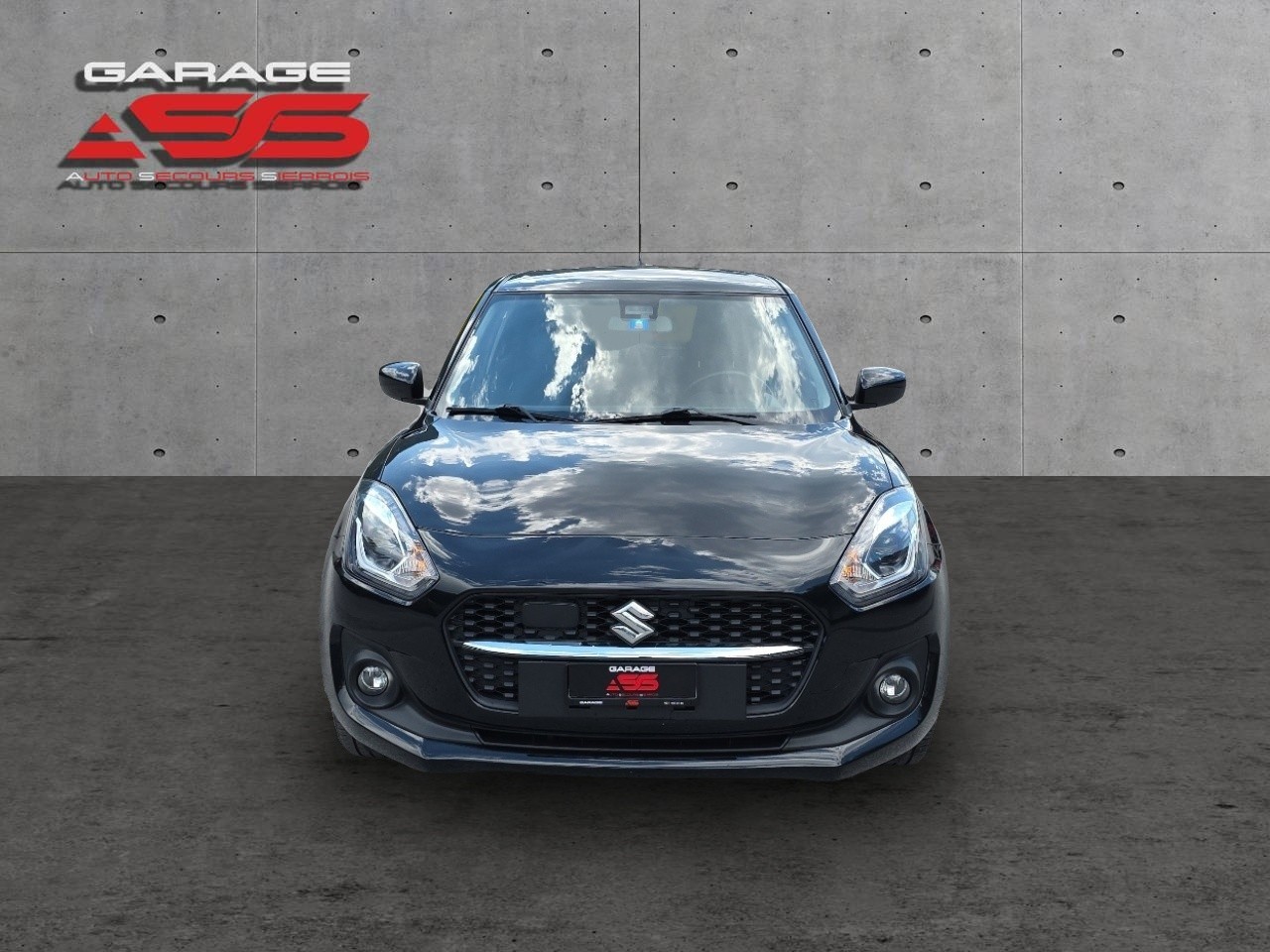 SUZUKI Swift 1.2 Compact Top 4x4 Hybrid-image-2