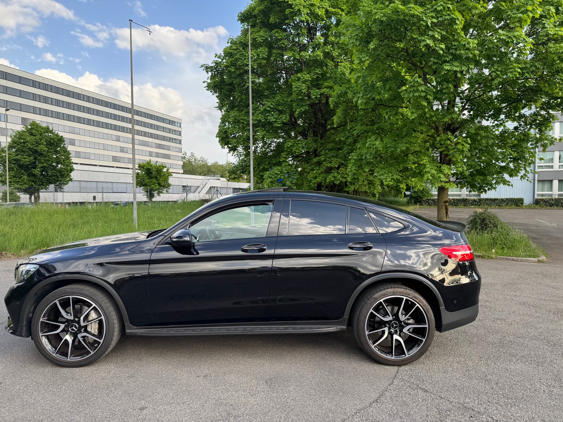 MERCEDES-BENZ GLC 43 AMG 4m-image-3