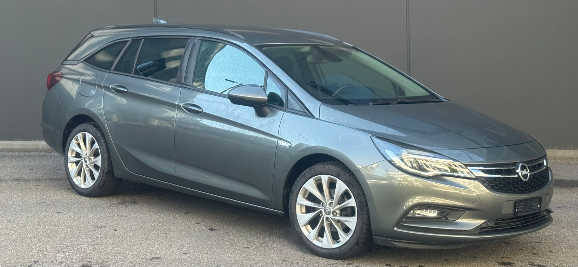 OPEL Astra Sports Tourer 1.4i Turbo Excellence Automat-image-1