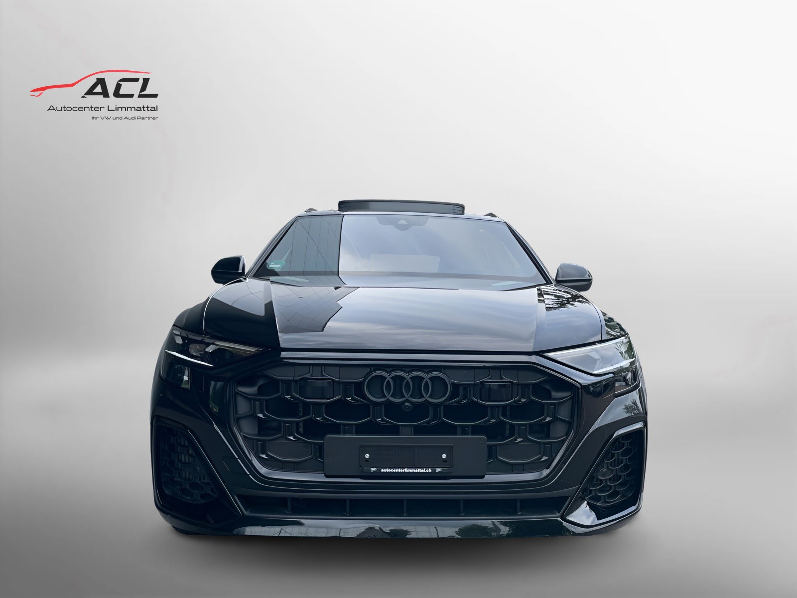 AUDI SQ8 SUV TFSI quattro tiptronic-image-1