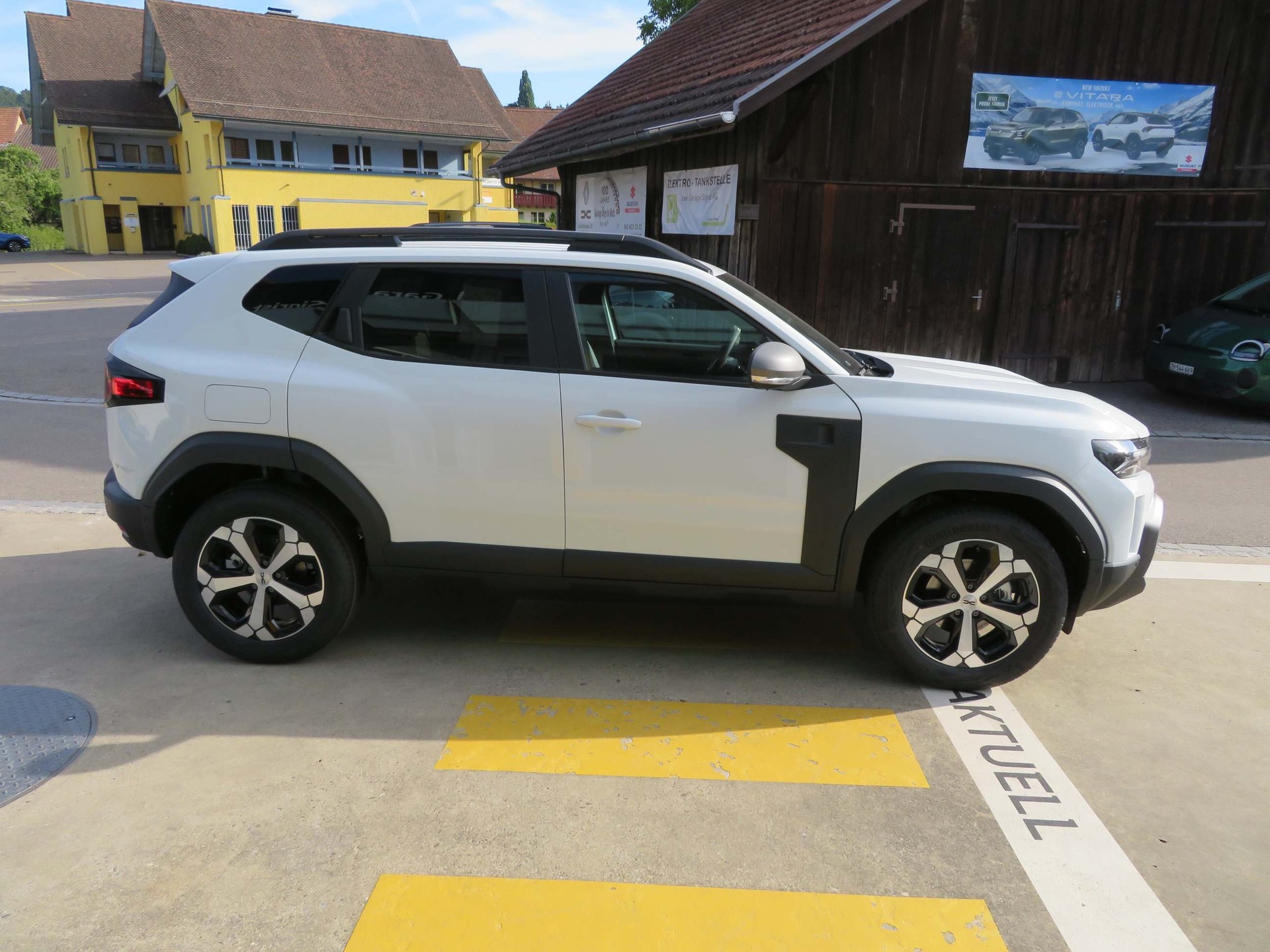 DACIA Duster 1.8 Hybrid Journey-image-4