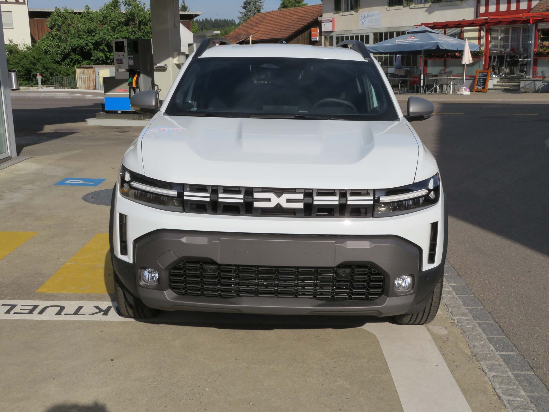 DACIA Duster 1.8 Hybrid Journey-showroom-element-2