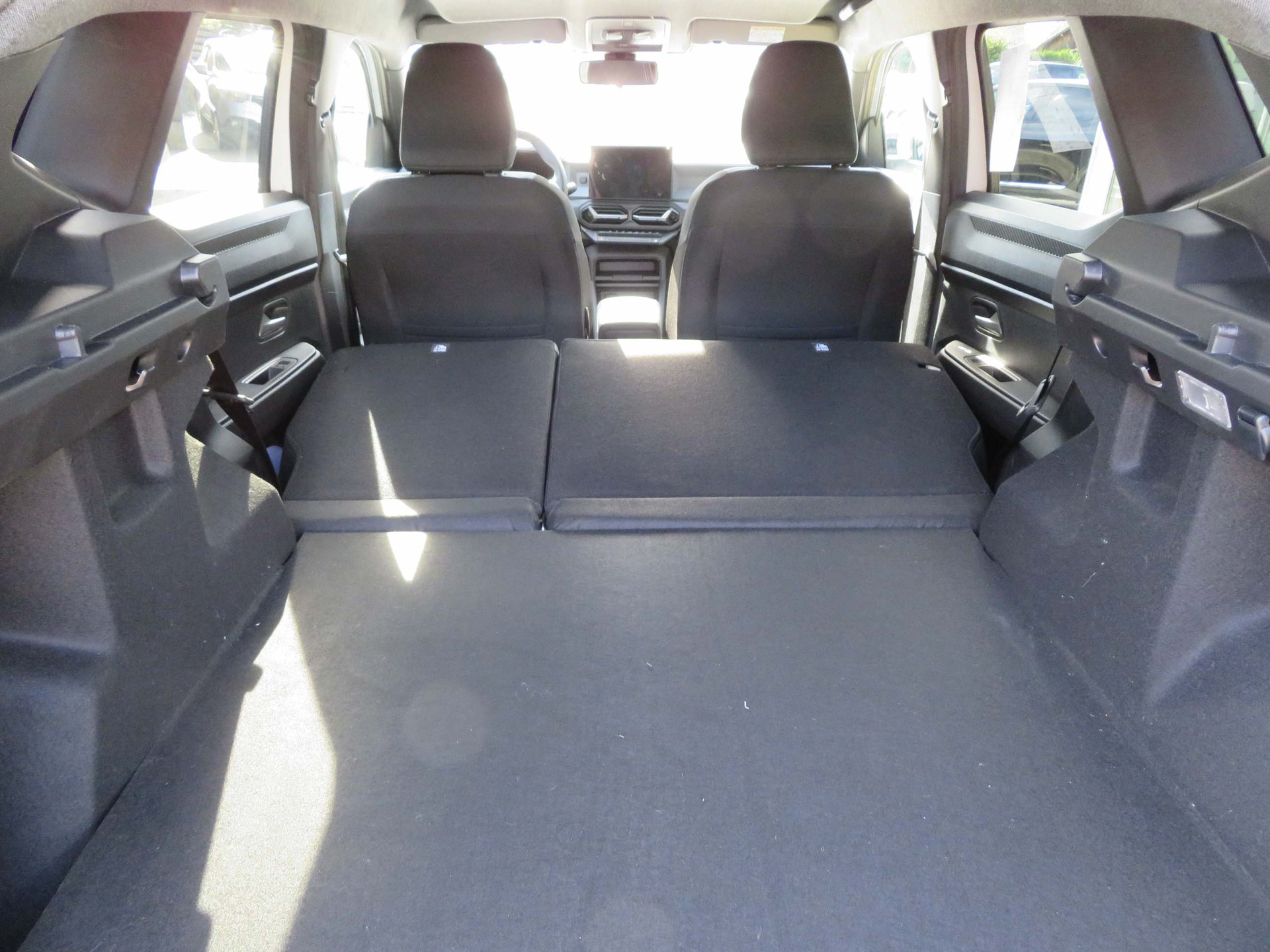 DACIA Duster 1.8 Hybrid Journey-image-14