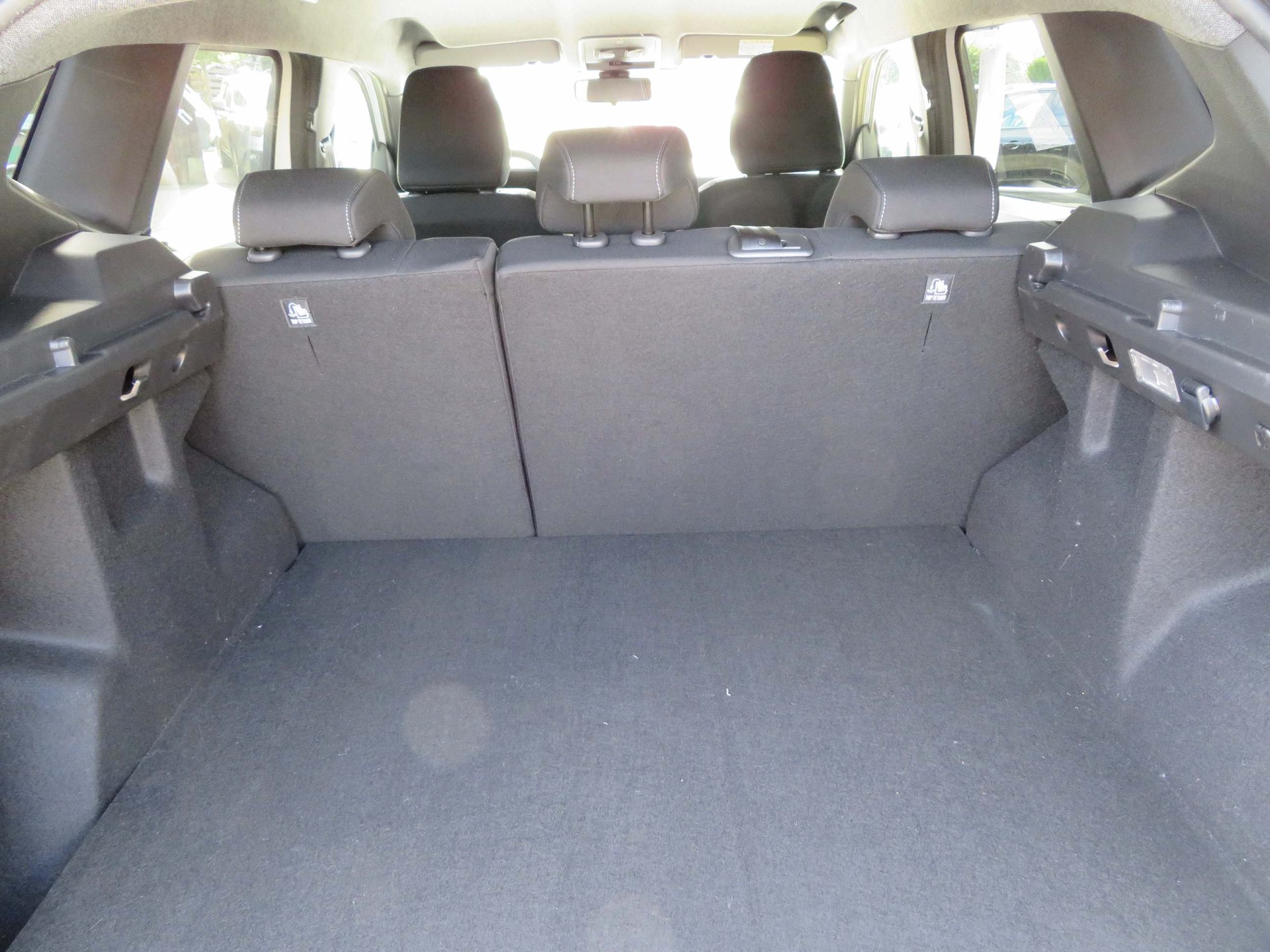 DACIA Duster 1.8 Hybrid Journey-image-12