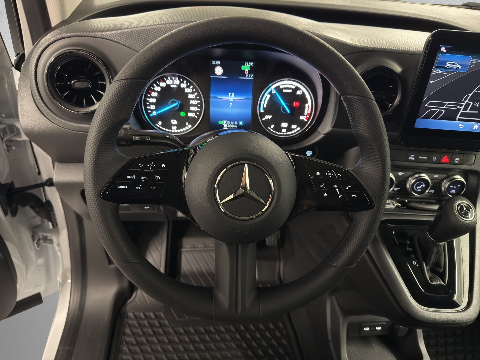 MERCEDES-BENZ eCitan Kaw. Standard S Worker-image-12