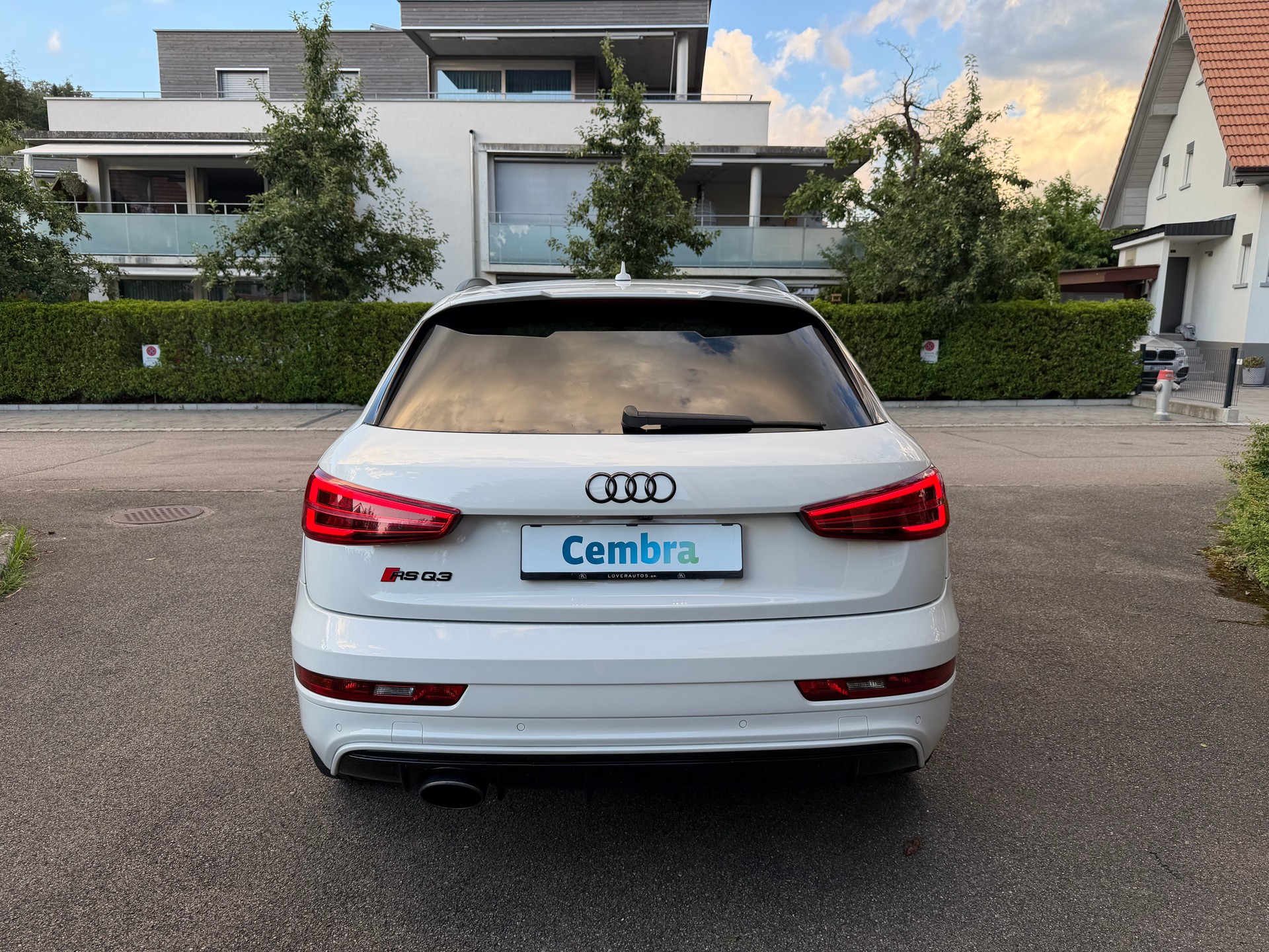 AUDI RS Q3 2.5 TFSI quattro S-tronic-image-5