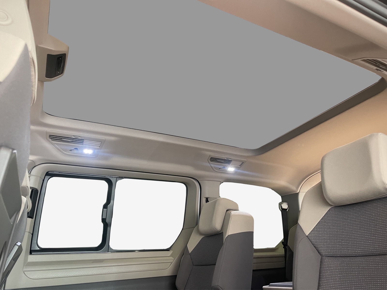 VW Multivan 1.5 eHybrid 4Motion DSG-image-13