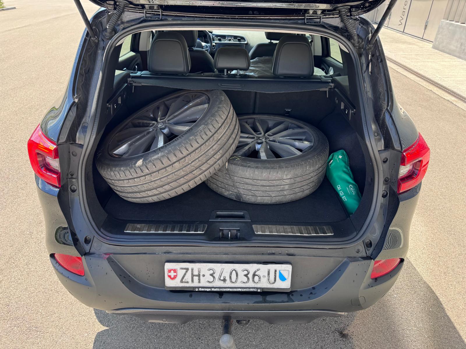 RENAULT Kadjar 1.6 dCi Zen 4x4-image-8