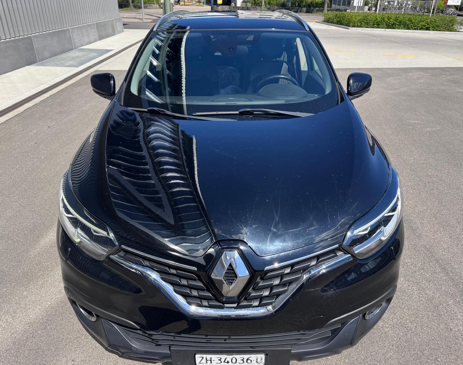 RENAULT Kadjar 1.6 dCi Zen 4x4-image-2