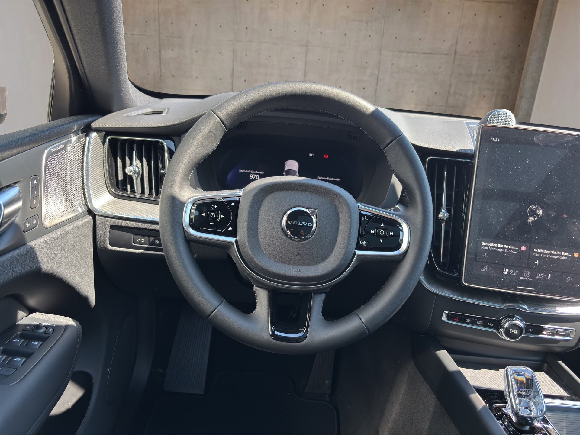 VOLVO XC60 T8 AWD Hybride rechargeable-image-16