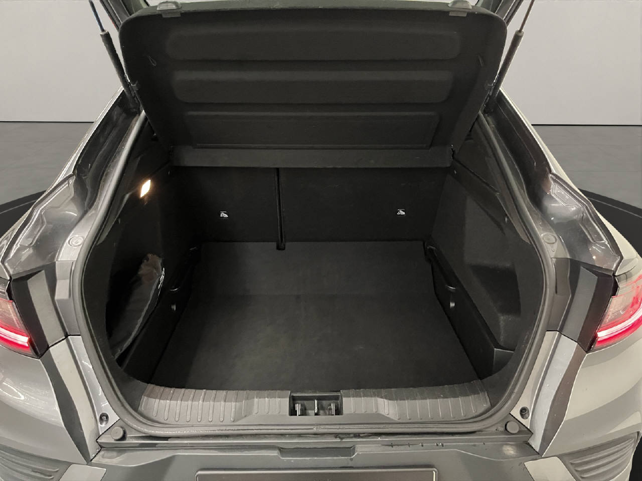 RENAULT Arkana 1.3 TCe techno EDC-image-14